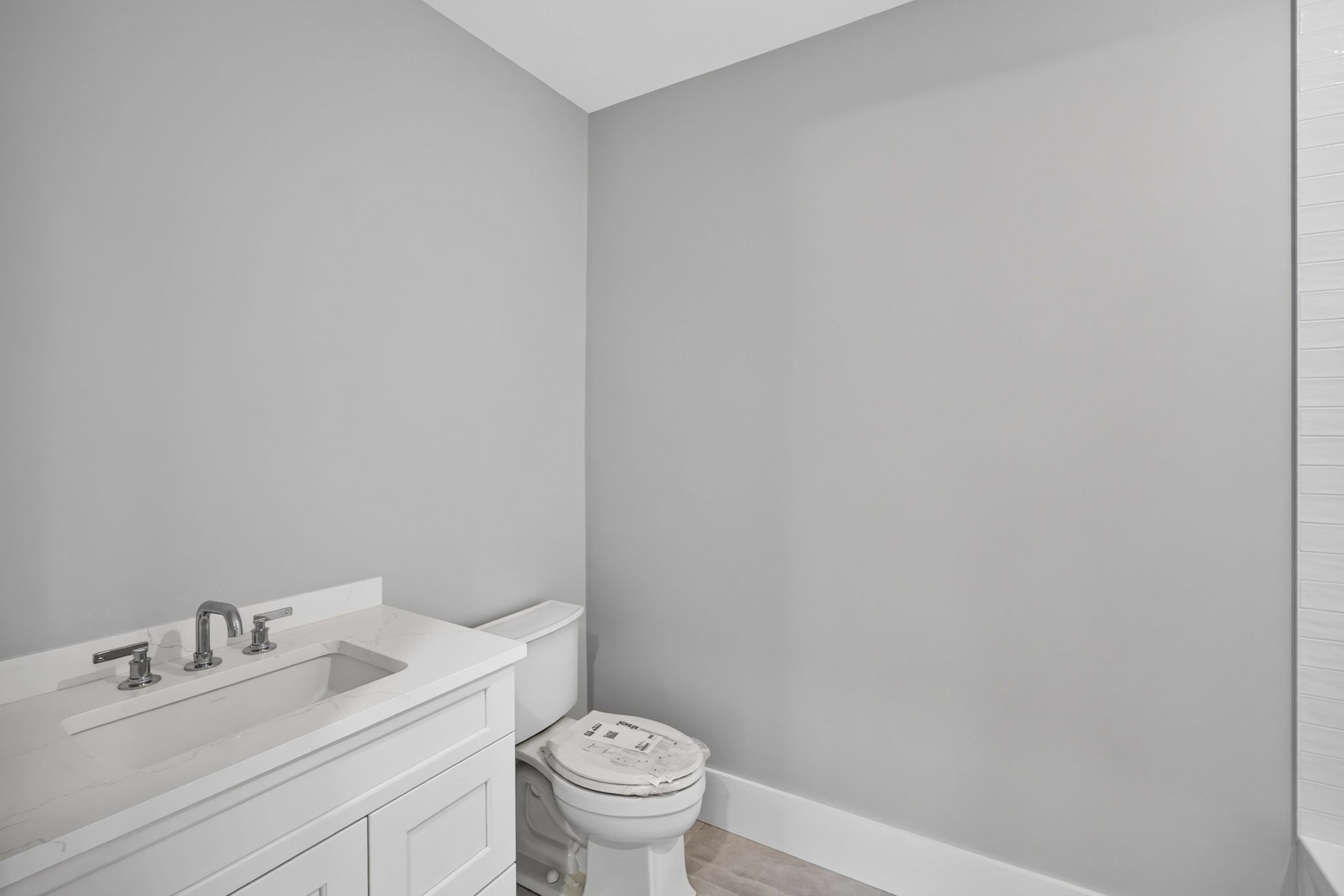 533 Woods Hole Road # E102 Property Photo 15