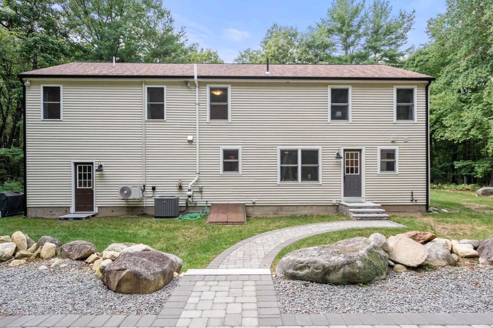181 Sterling Rd Property Photo 30