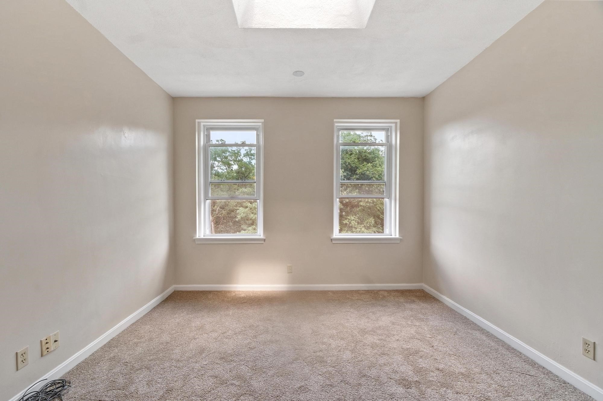 1409 Commonwealth Avenue # 502 Property Photo 5