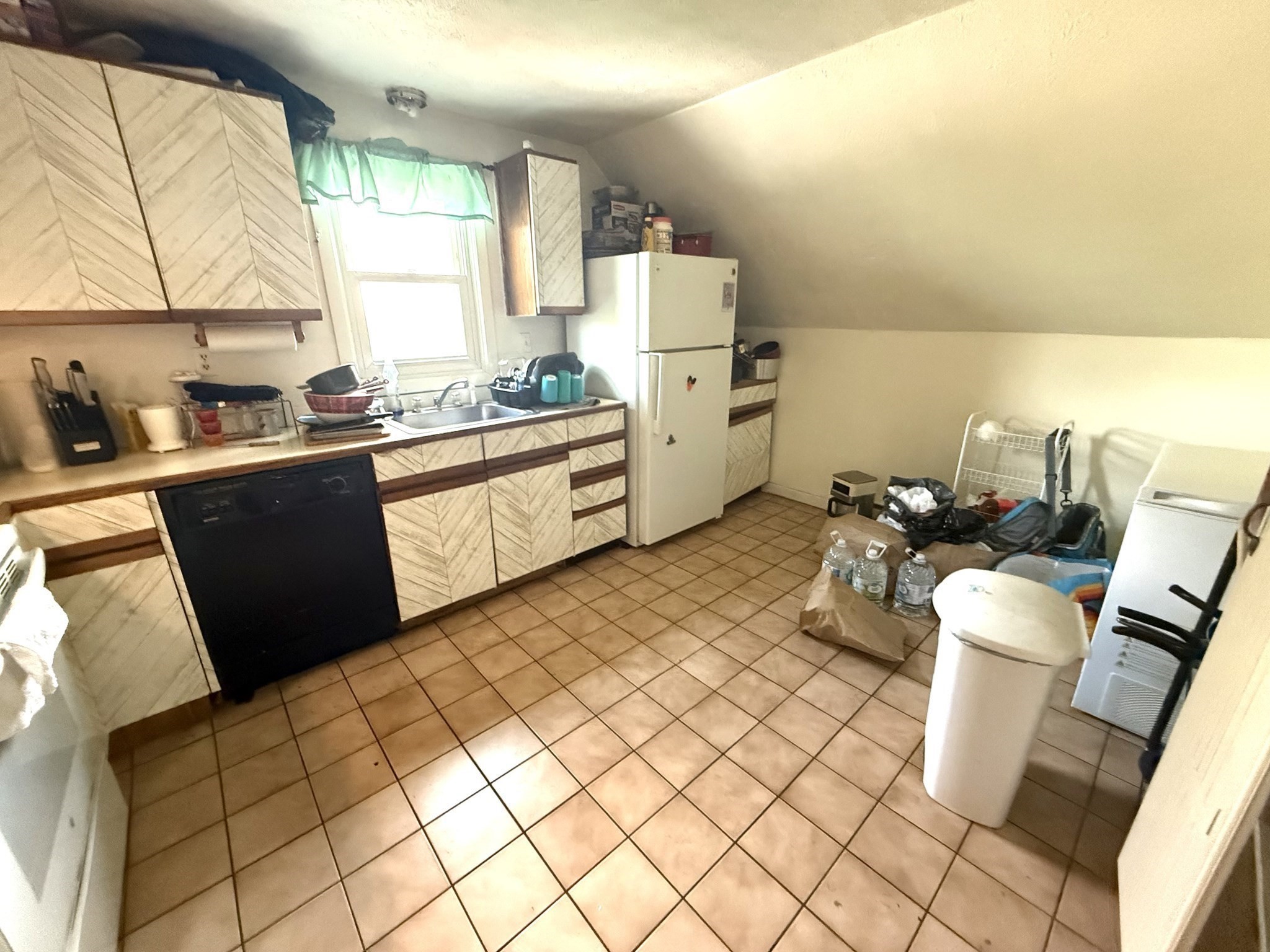 272 South Street Property Photo 24
