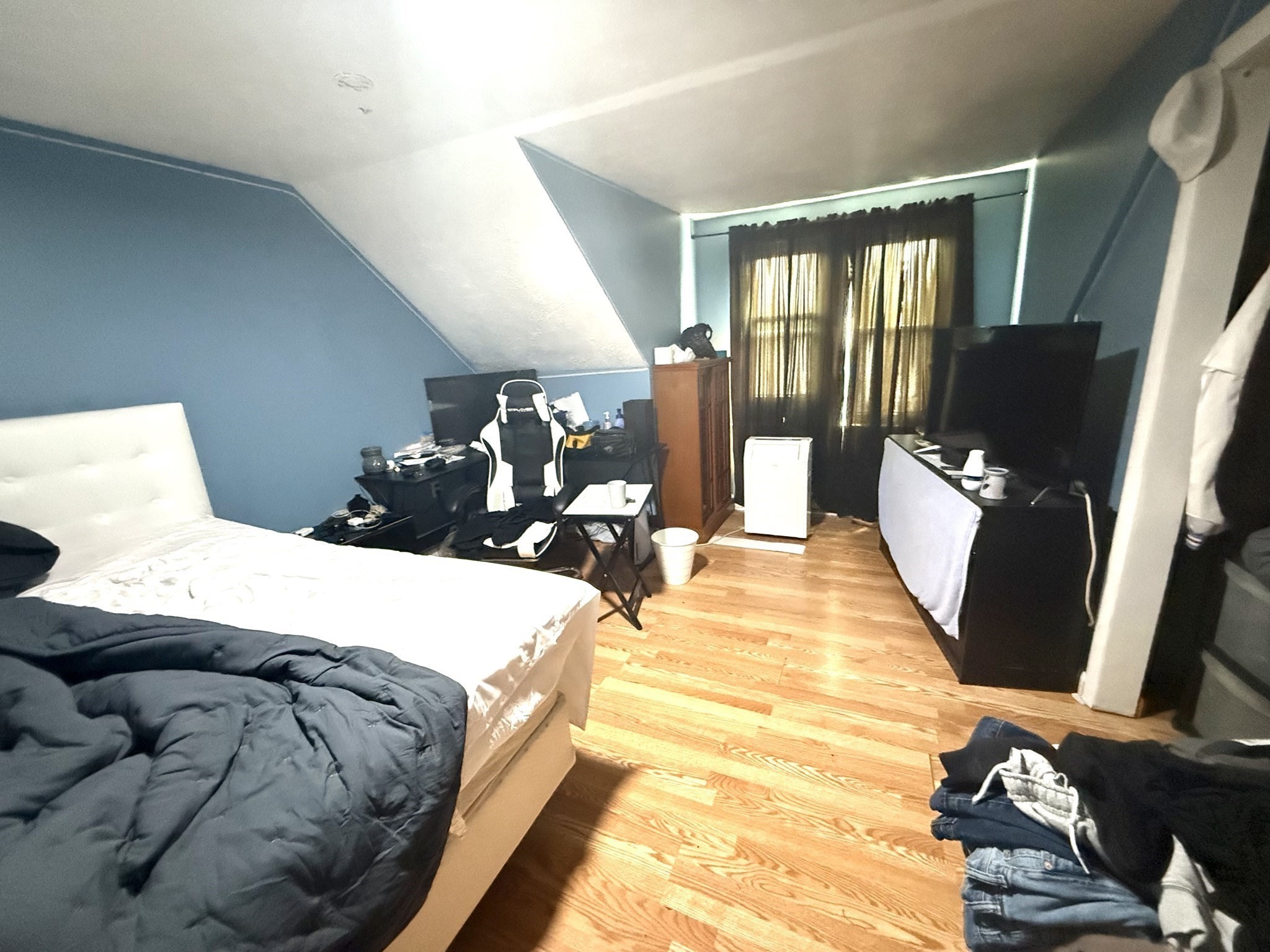 272 South Street Property Photo 25