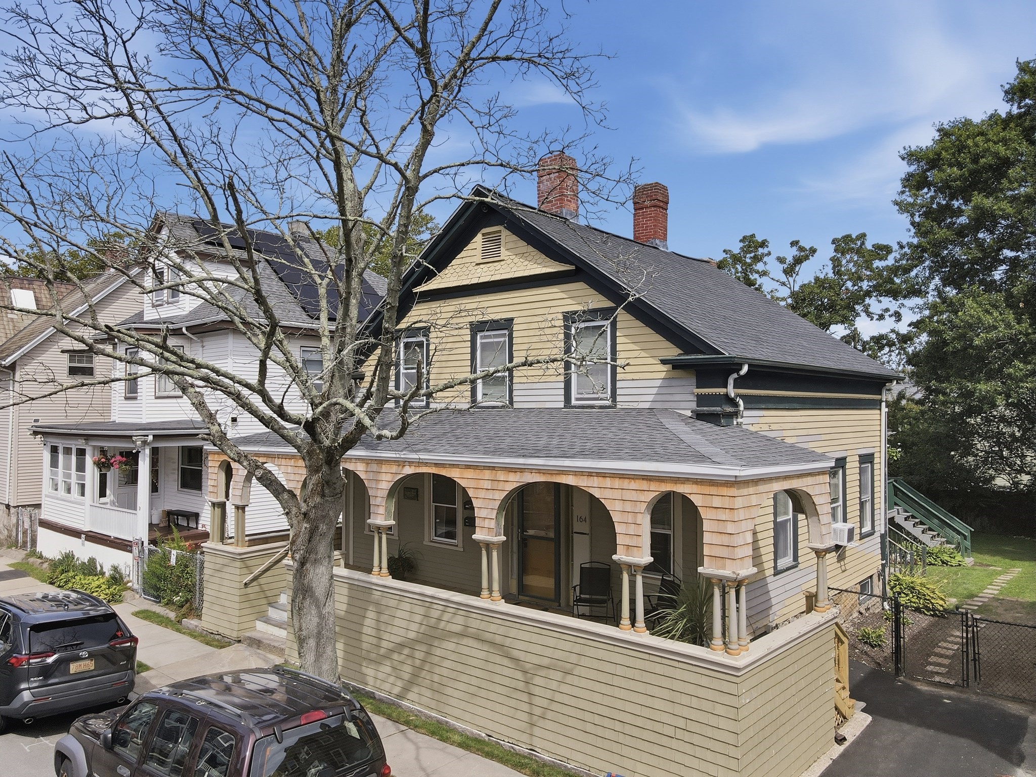 164 Chestnut Street Property Photo 3