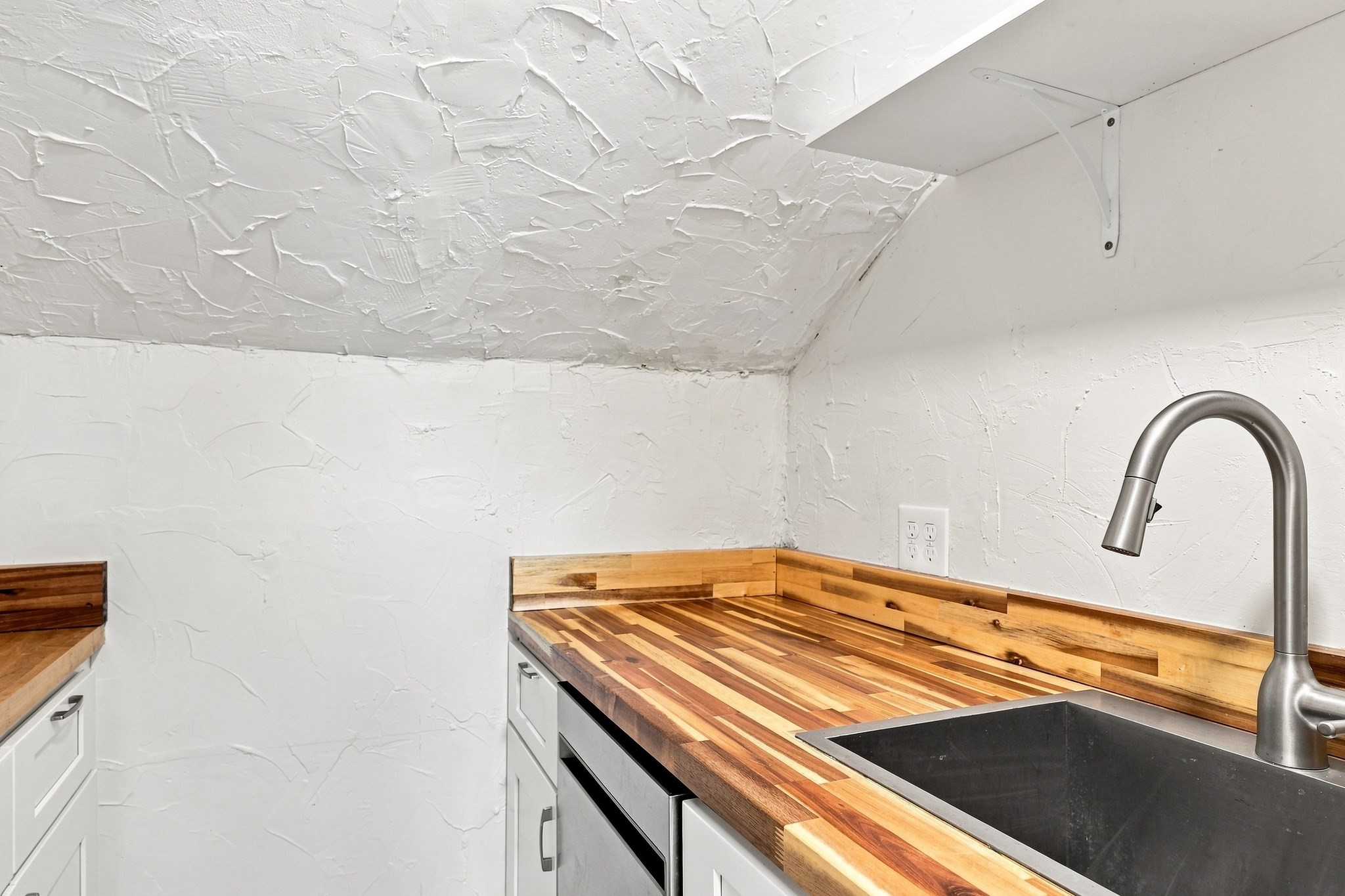 164 Chestnut Street Property Photo 31
