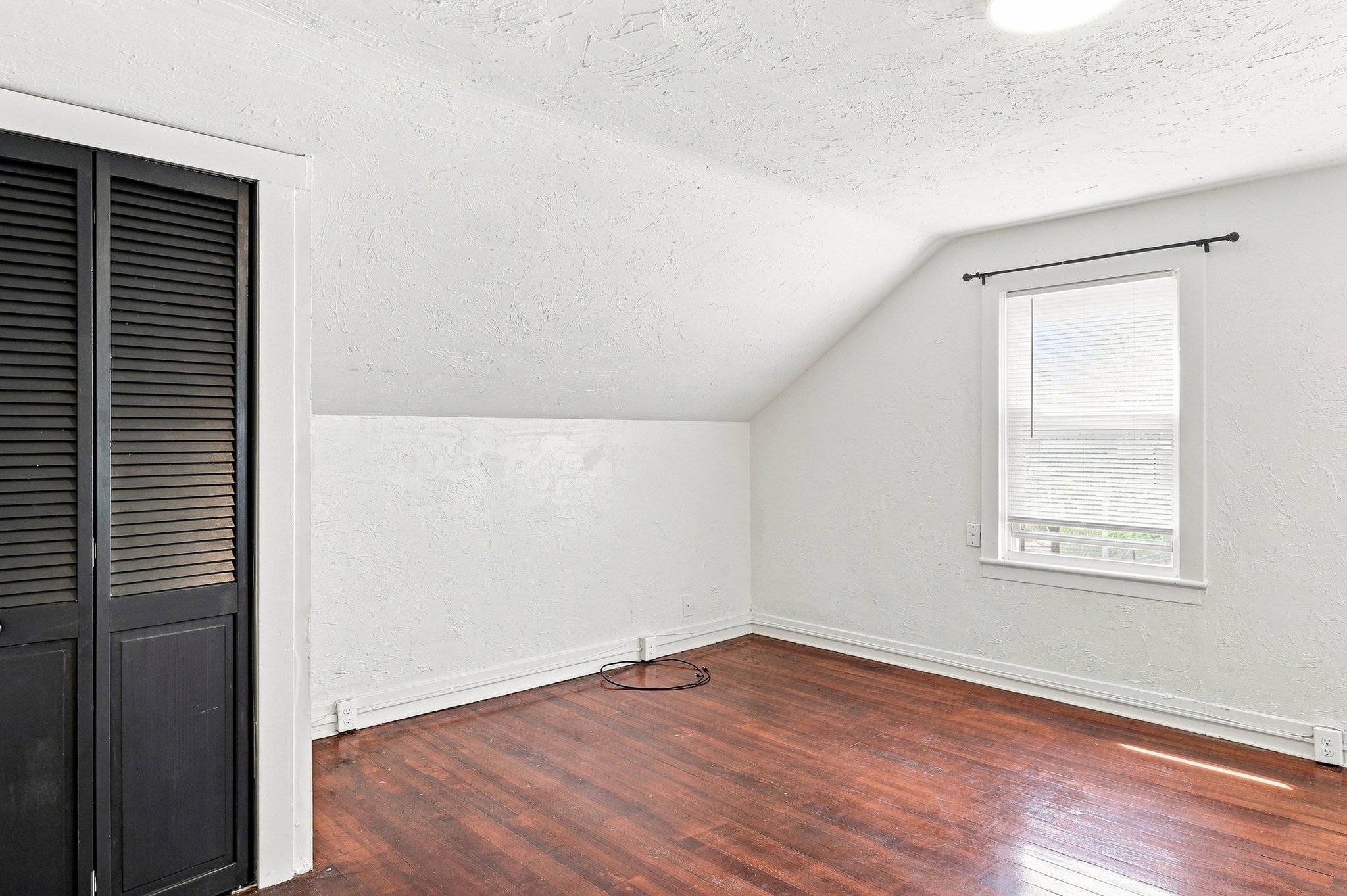 164 Chestnut Street Property Photo 37