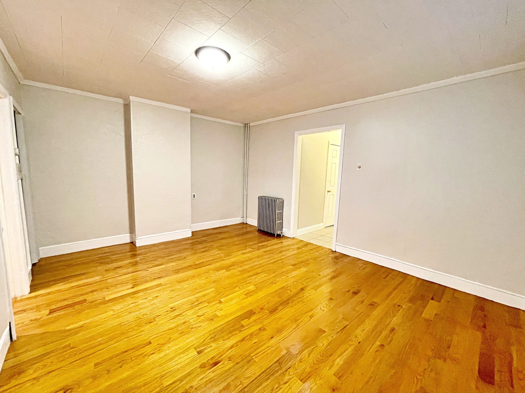 92 Webster St # 1 Property Photo 2