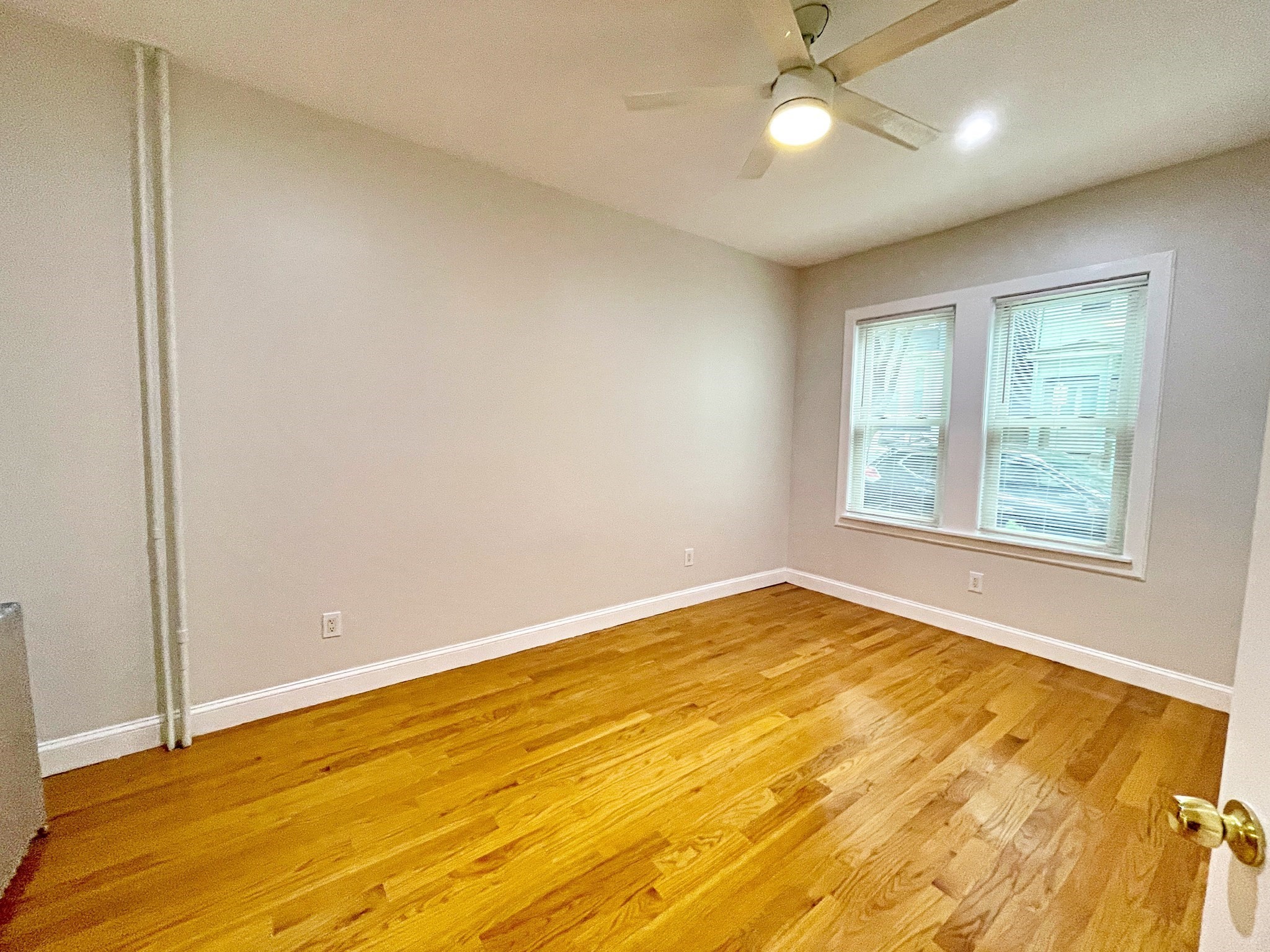 92 Webster St # 1 Property Photo 8