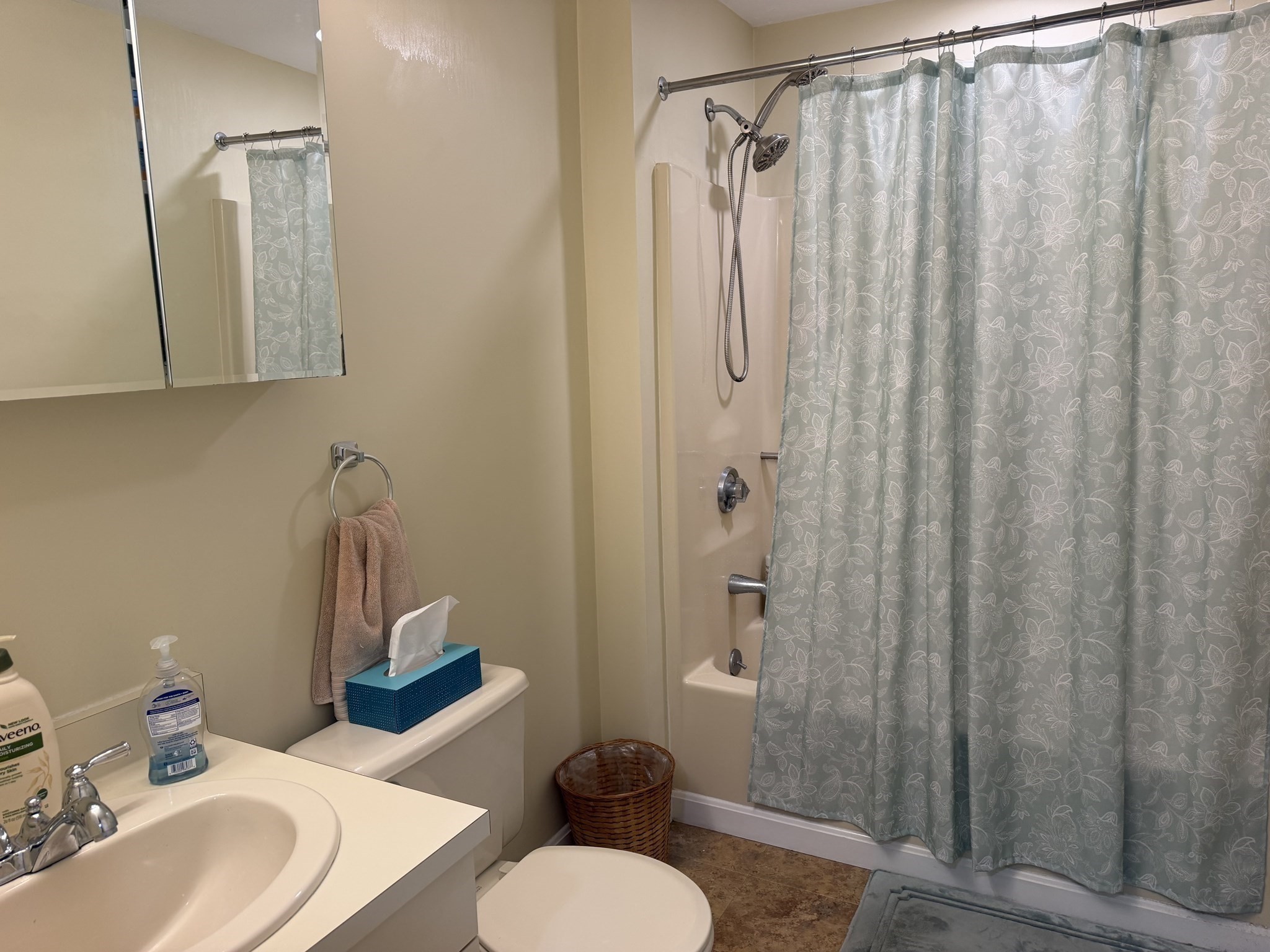 44 Elm St # 304 Property Photo 16