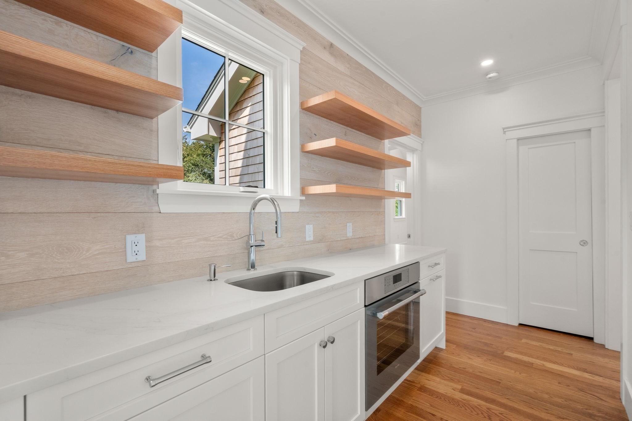 106 Barcliff Ave Property Photo 16