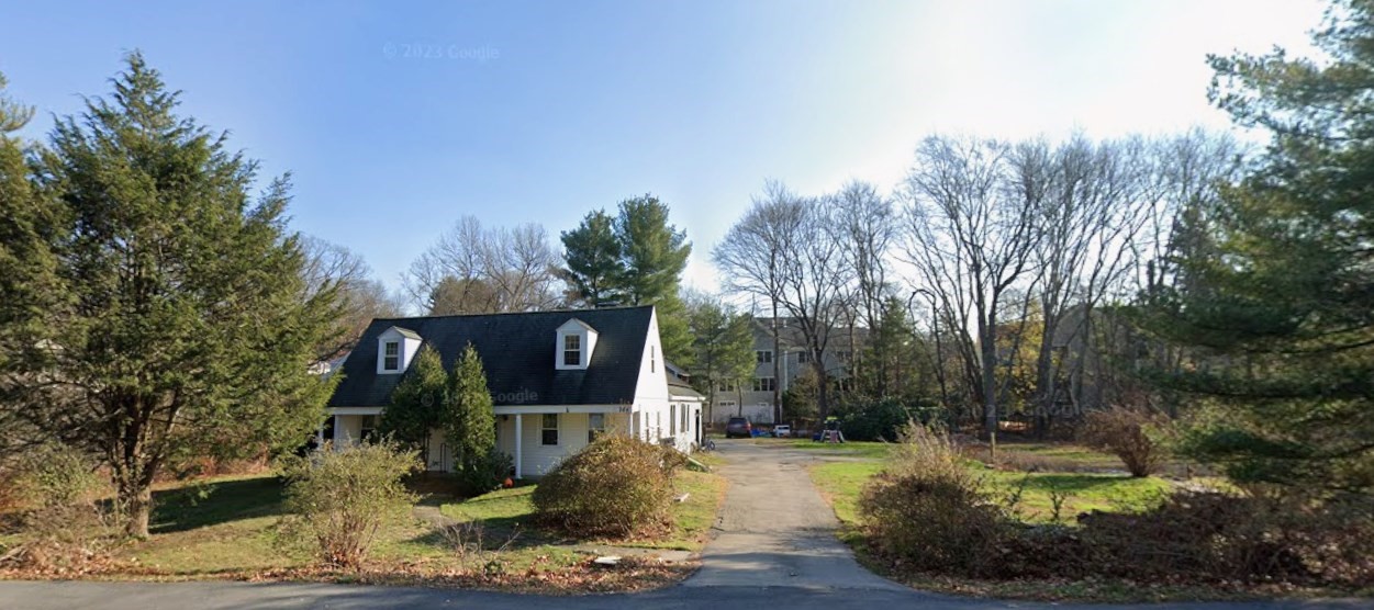 764 Central Ave Property Photo 2