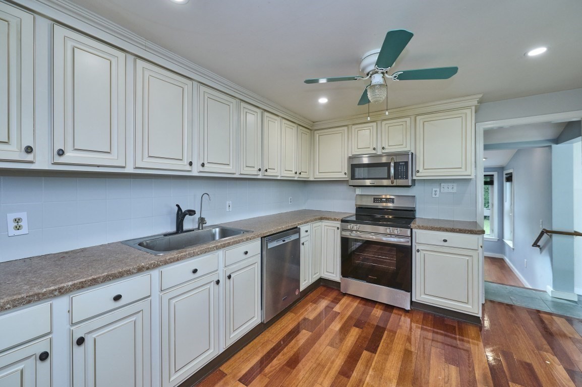 13 Forbes Ave Property Photo 7