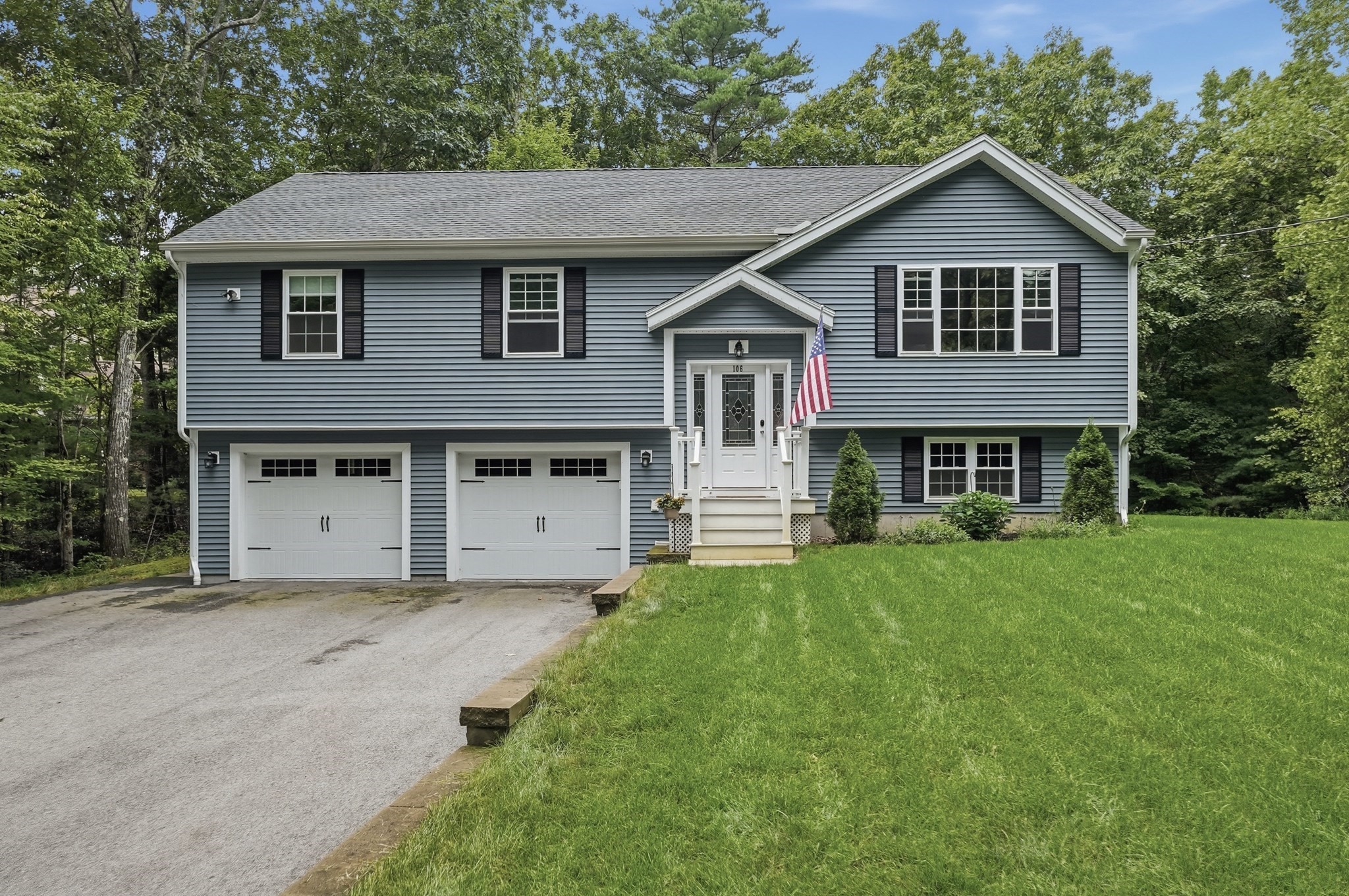 106 Otter River Road Property Photo 1