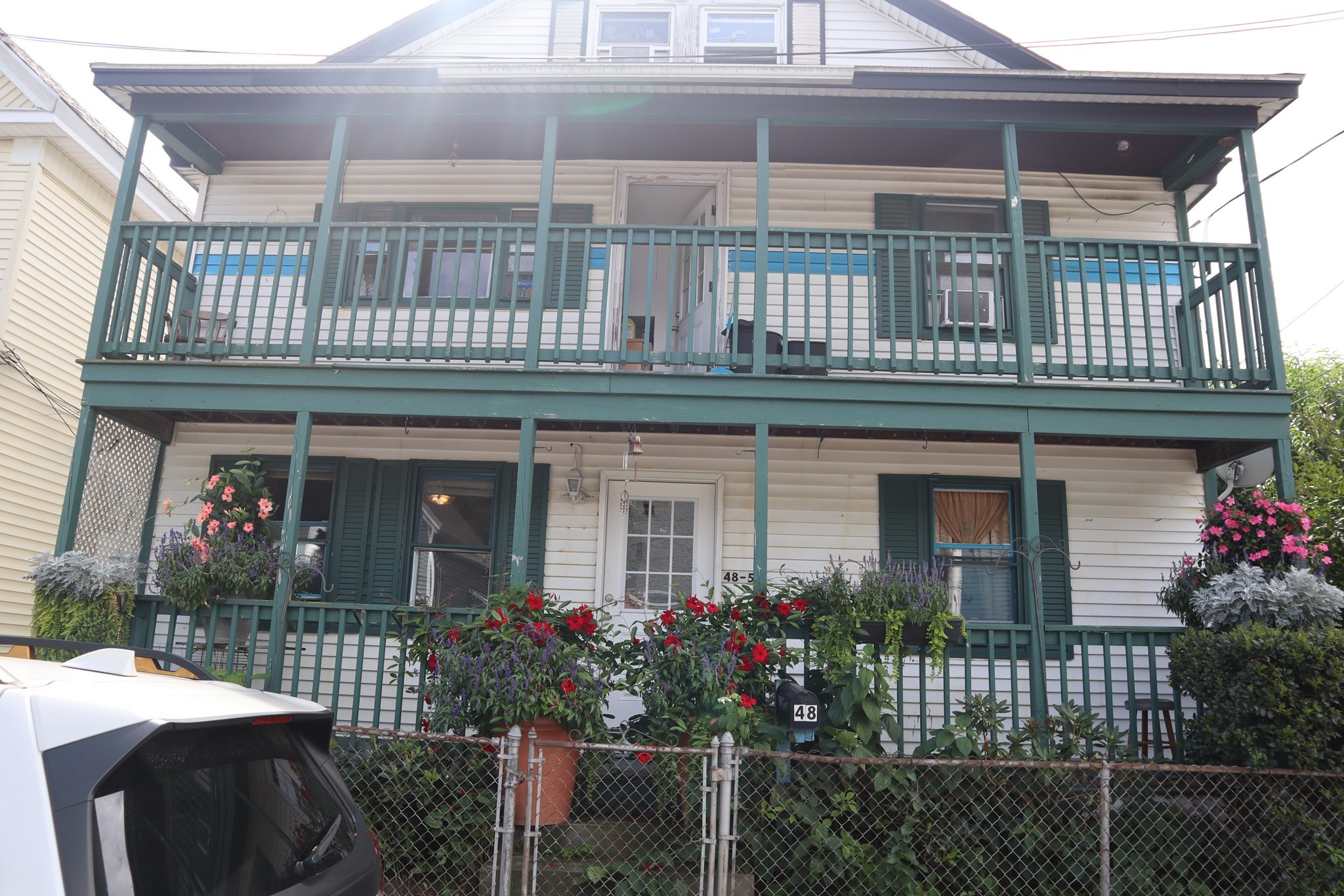 48 Blossom St Property Photo 1