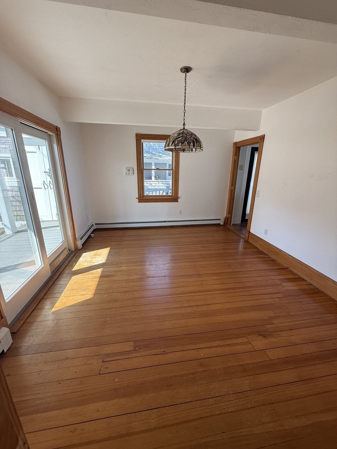 119 Bay St # A Property Photo 4