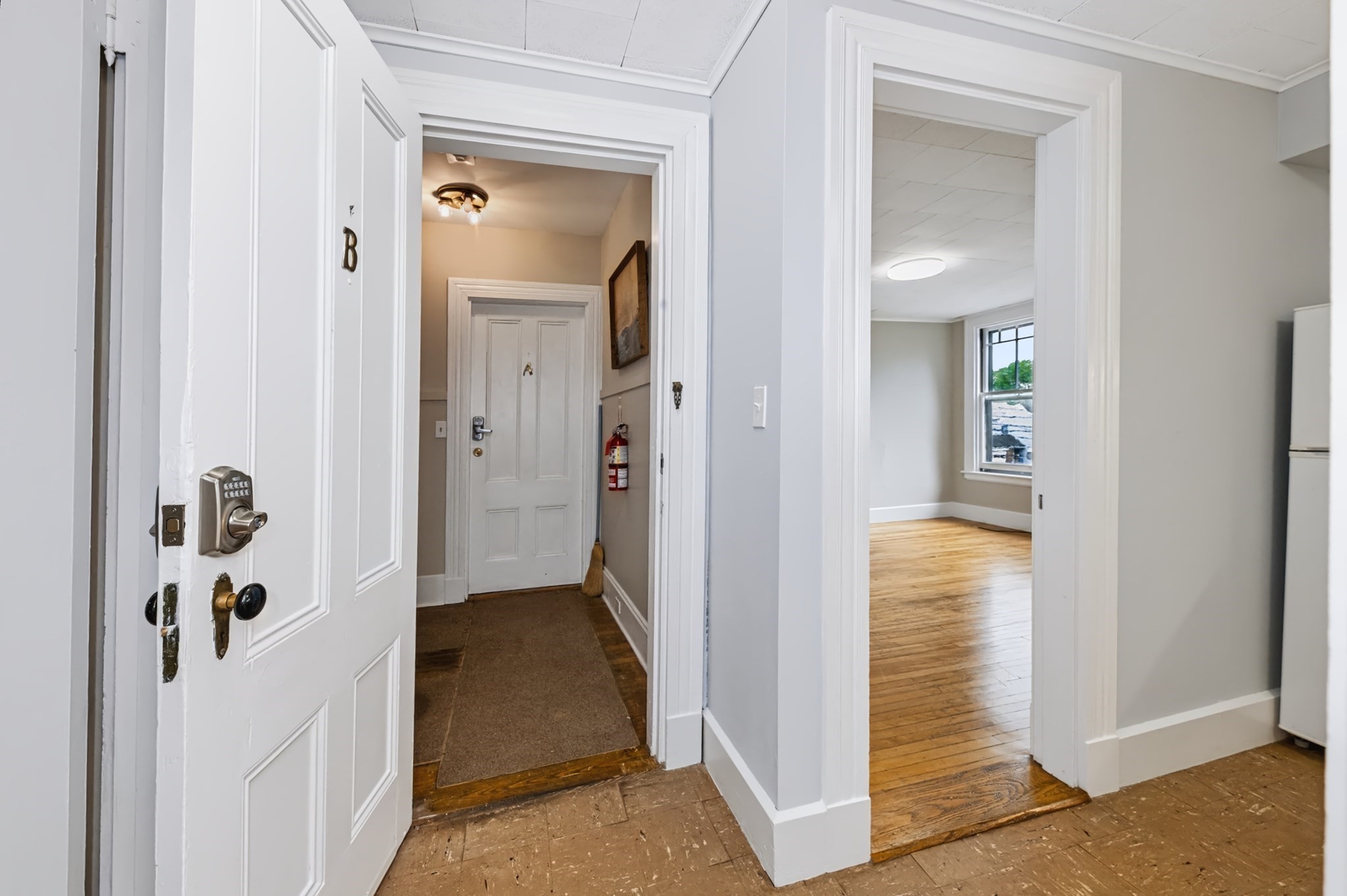 22 Linden Street # B Property Photo 3
