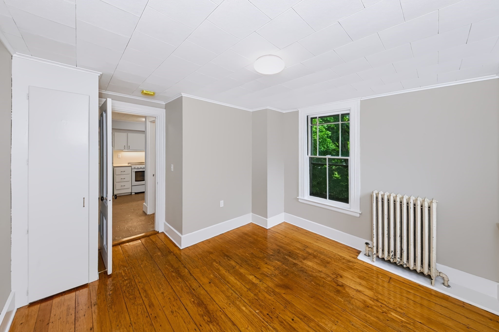 22 Linden Street # B Property Photo 11