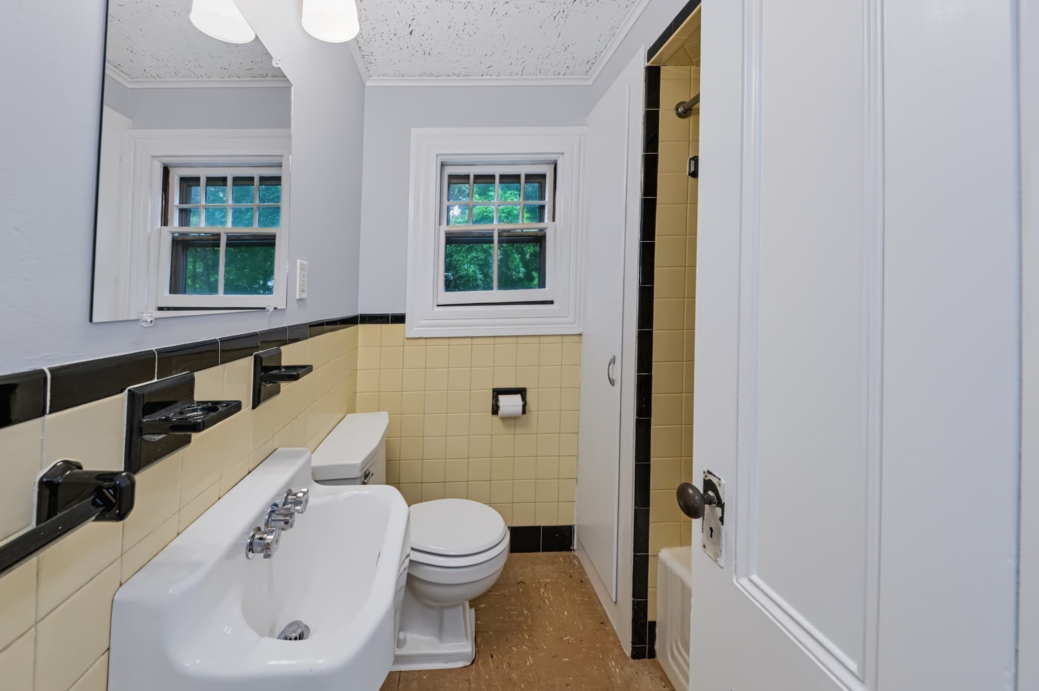 22 Linden Street # B Property Photo 13