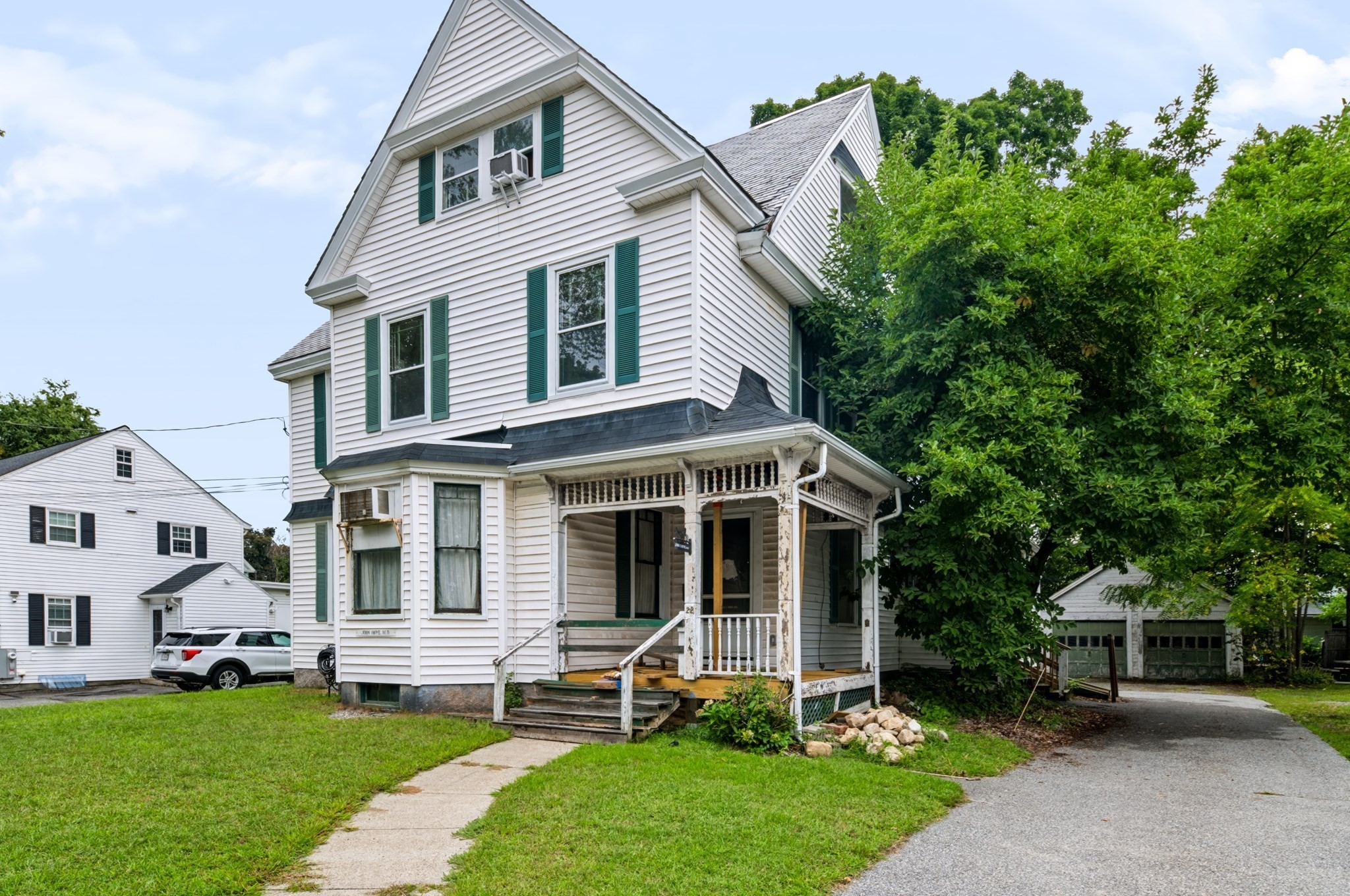 22 Linden Street # B Property Photo 16