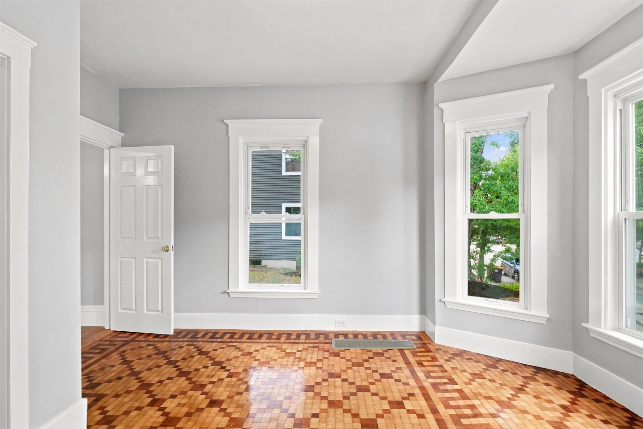 27 High Street Property Photo 5
