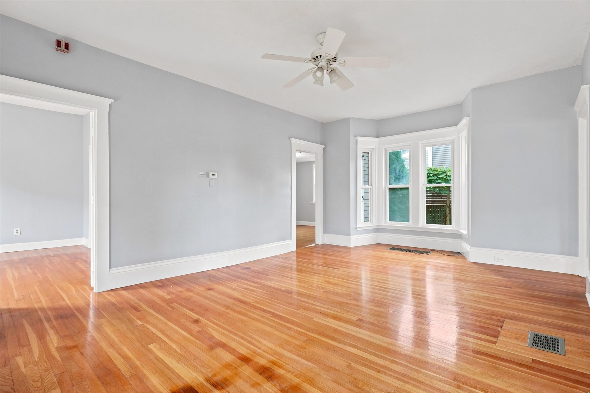 27 High Street Property Photo 10