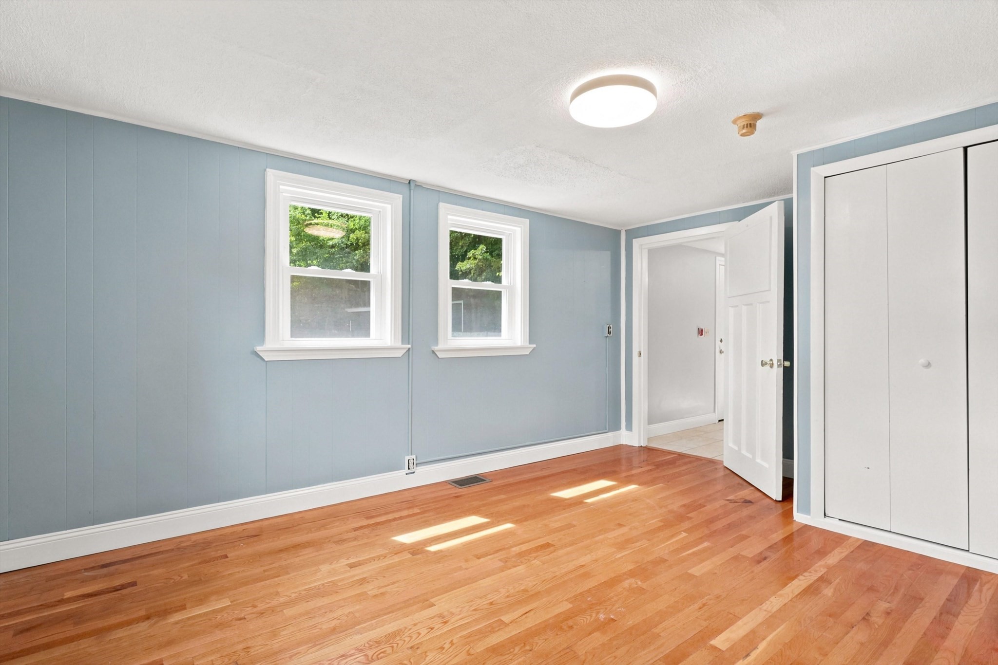 27 High Street Property Photo 17