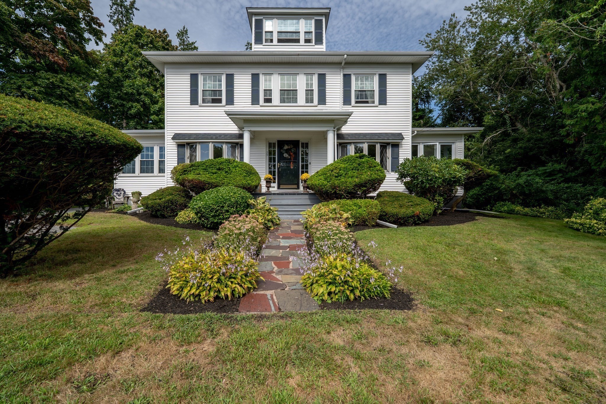 55 Akin St