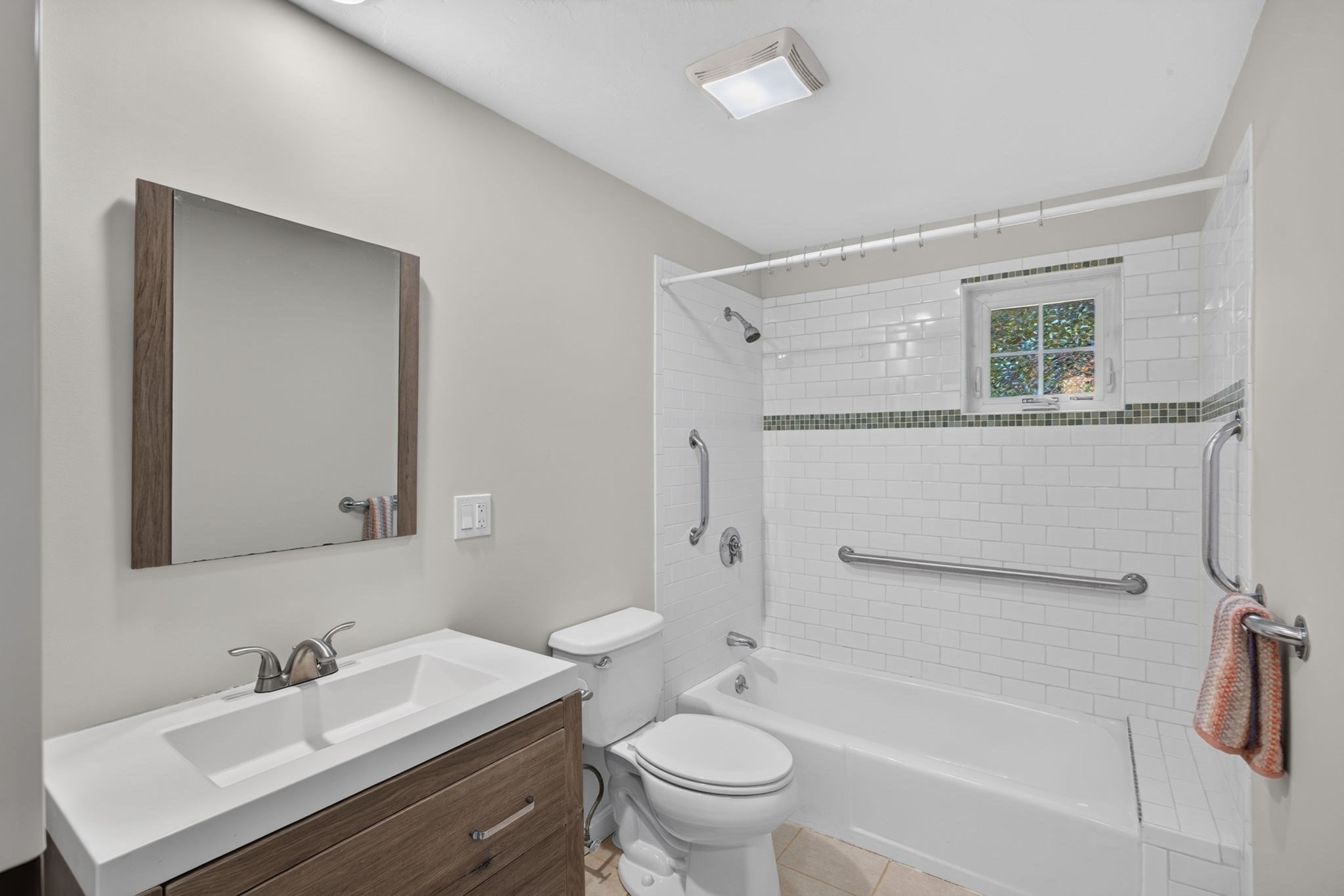 35 Ashumet Rd # 10a Property Photo 15
