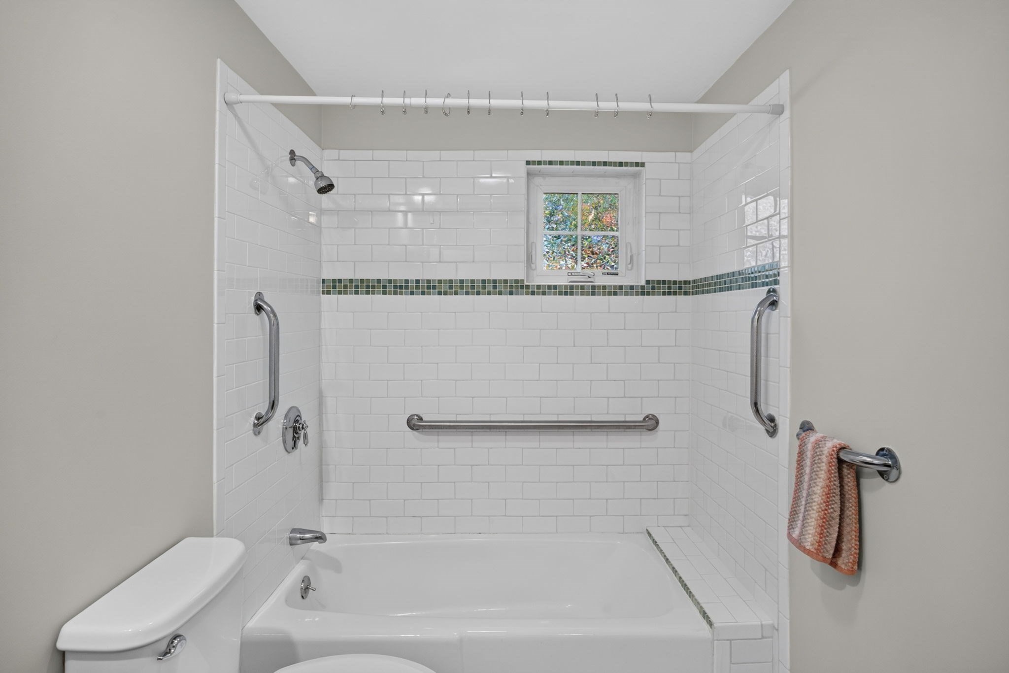 35 Ashumet Rd # 10a Property Photo 16