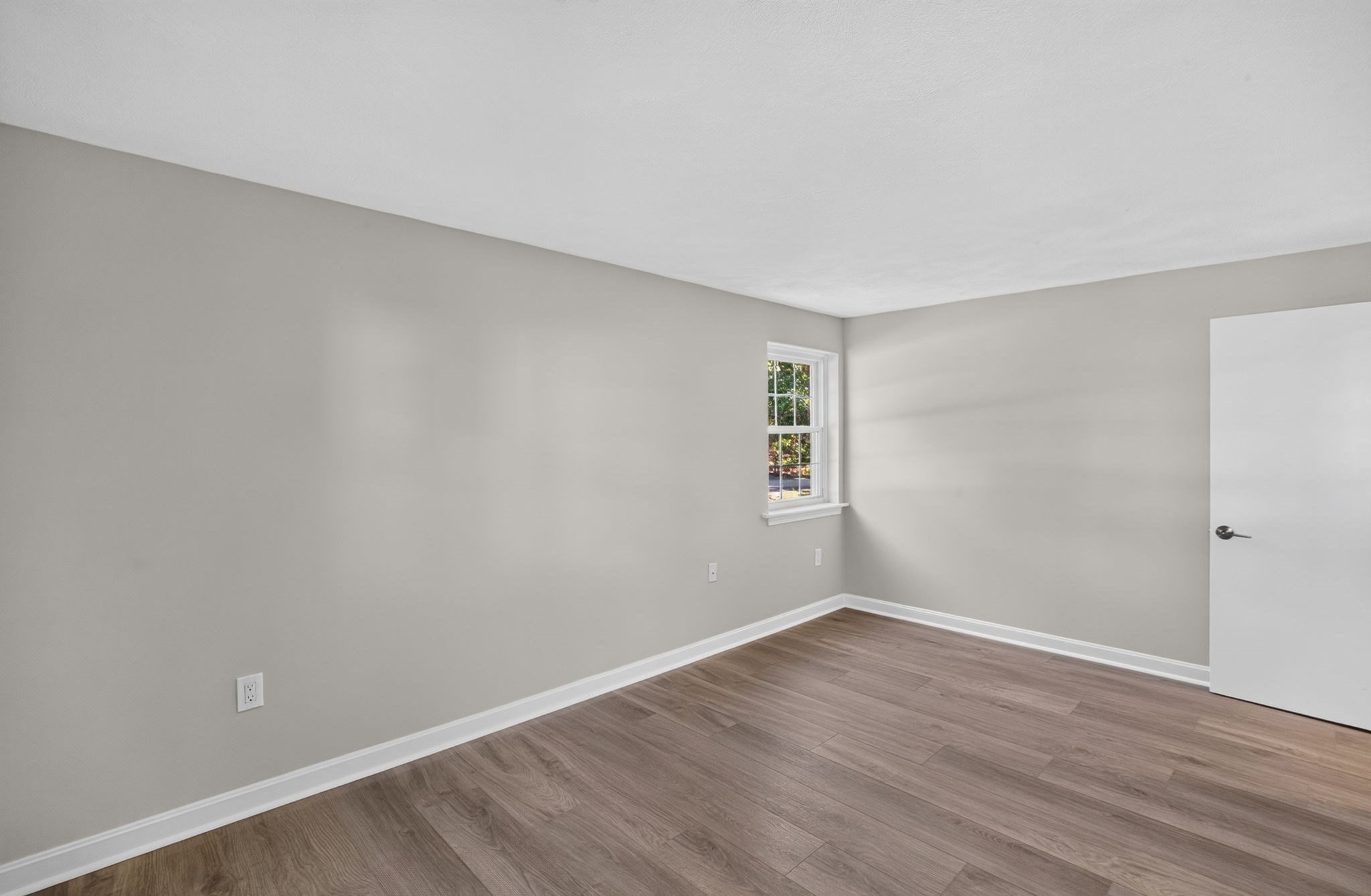 35 Ashumet Rd # 10a Property Photo 21
