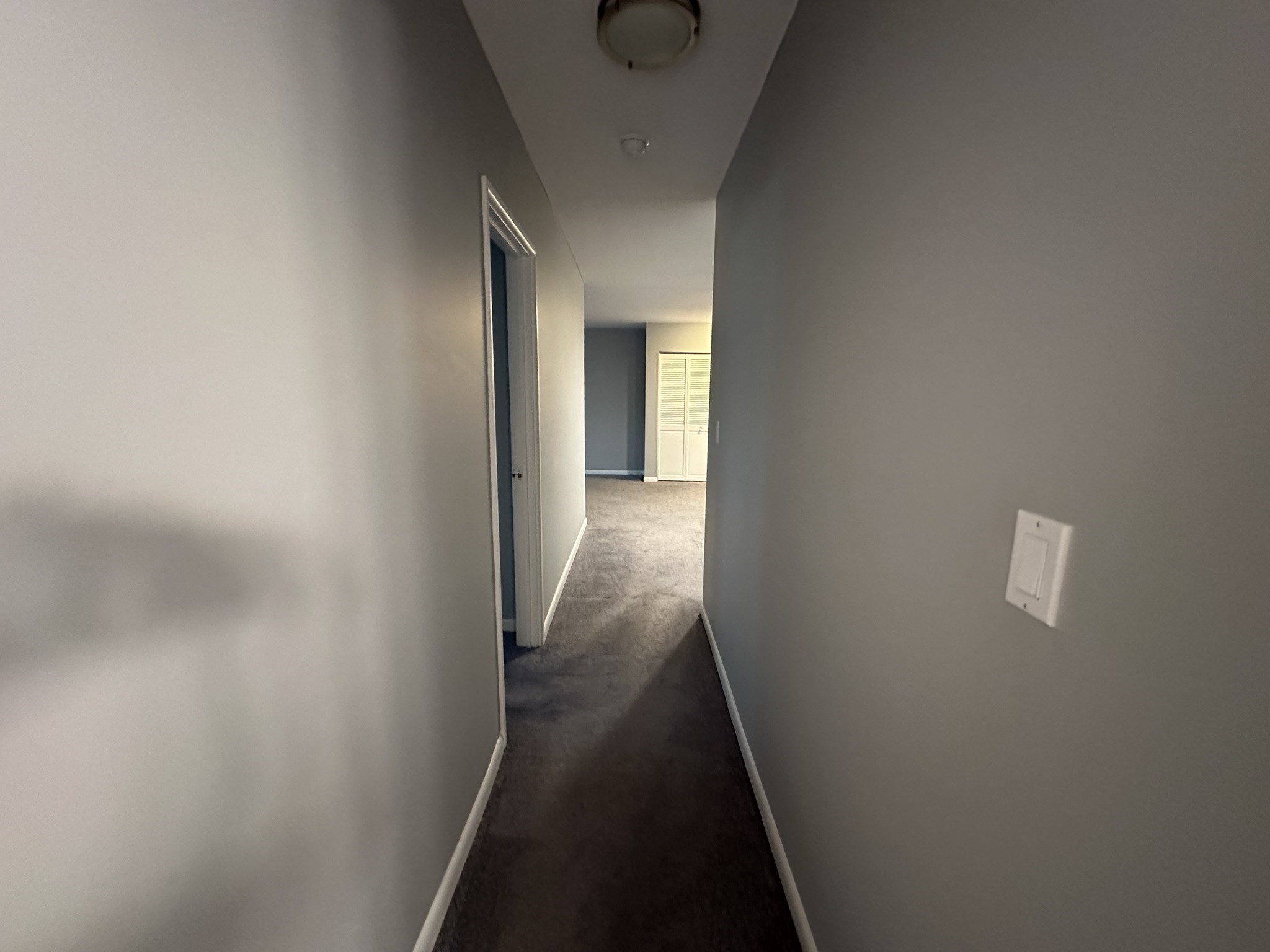 49 Windsor Dr # 108 Property Photo 10