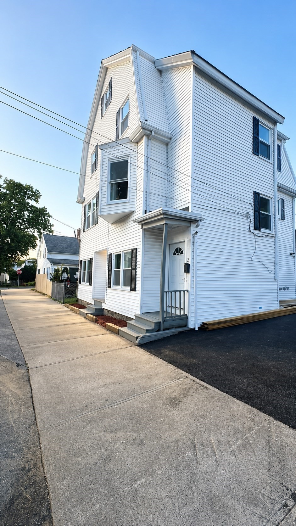 2 Osborne # 1 Property Photo 2