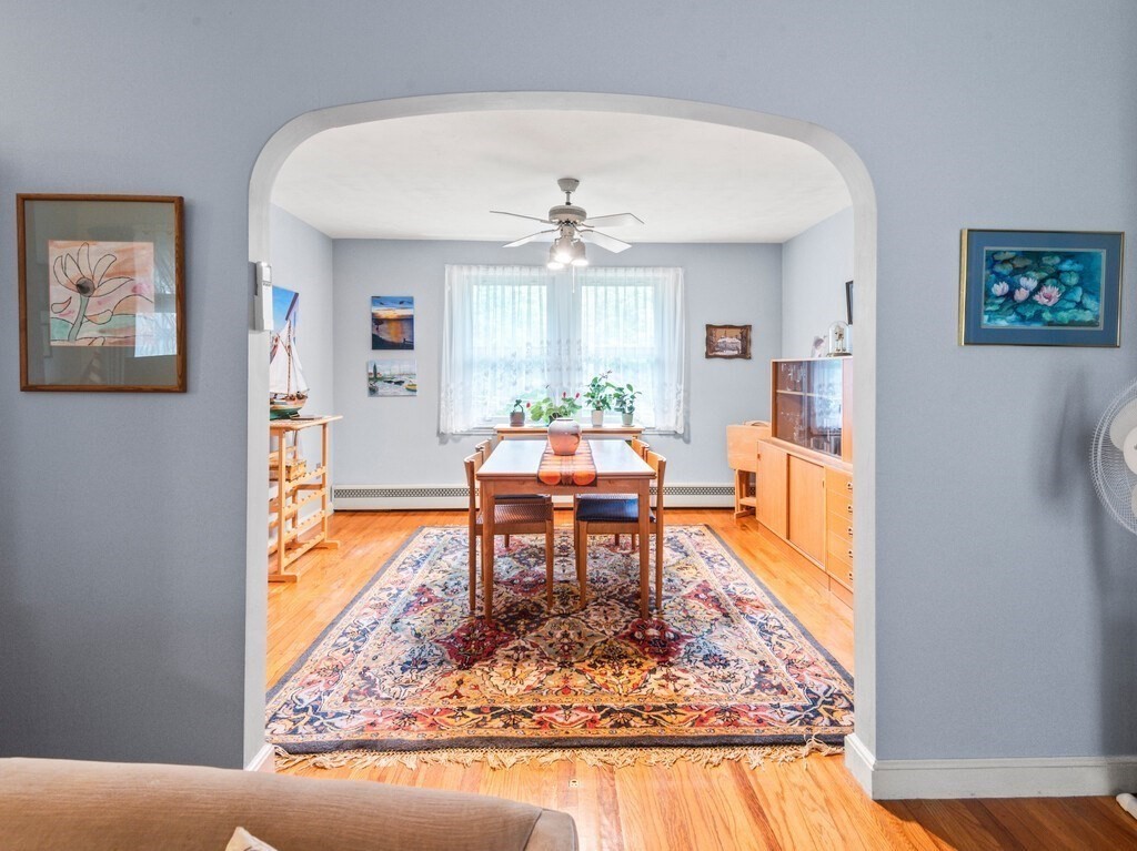 230 Brattle St Property Photo 11
