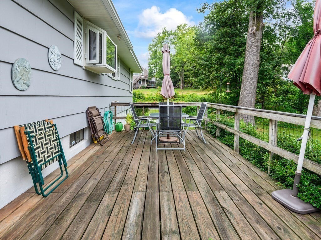230 Brattle St Property Photo 19