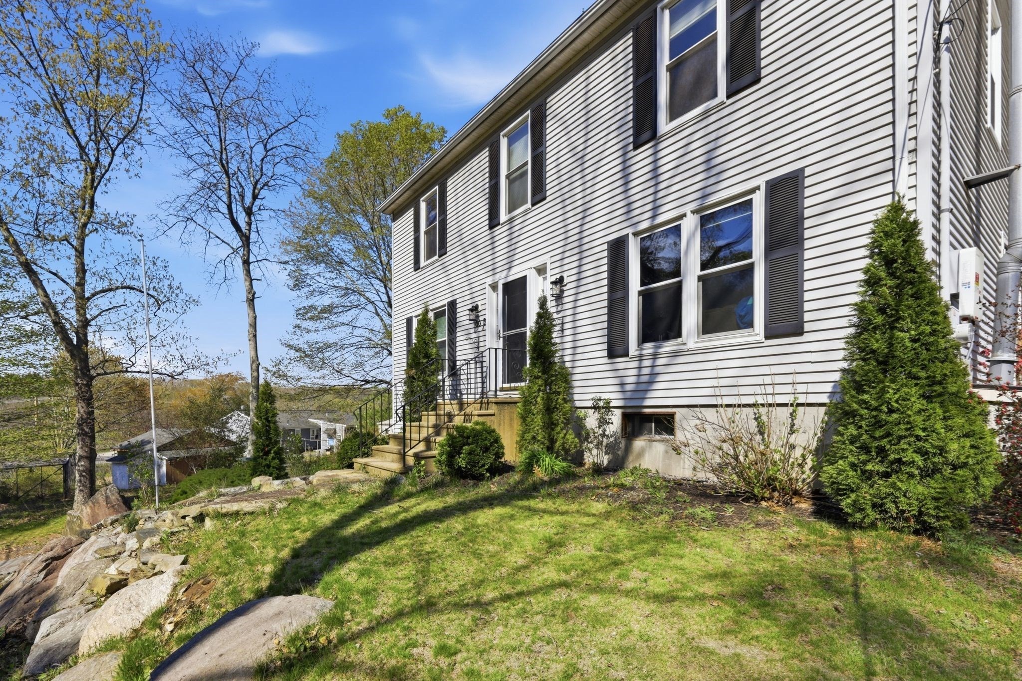66 Buttonwood Avenue Property Photo 8