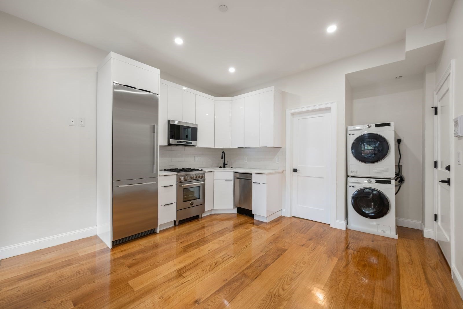166-168 Salem Street # 7 Property Photo 6