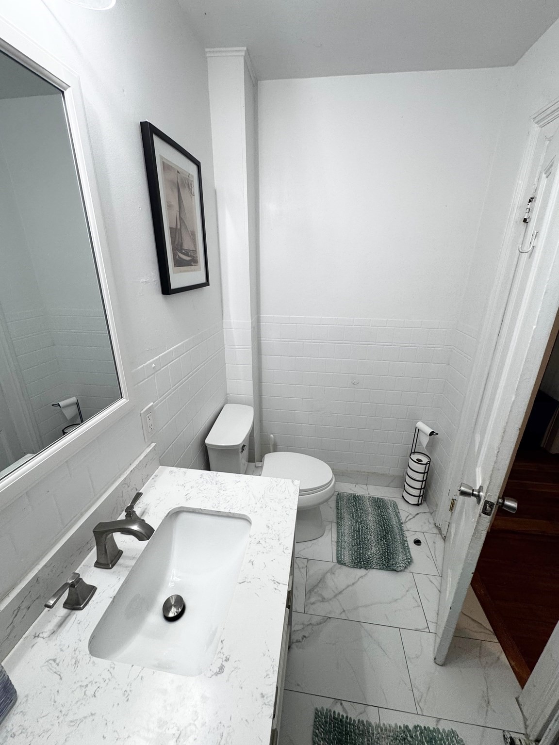 15 Broadway Ave # 2 Property Photo 7