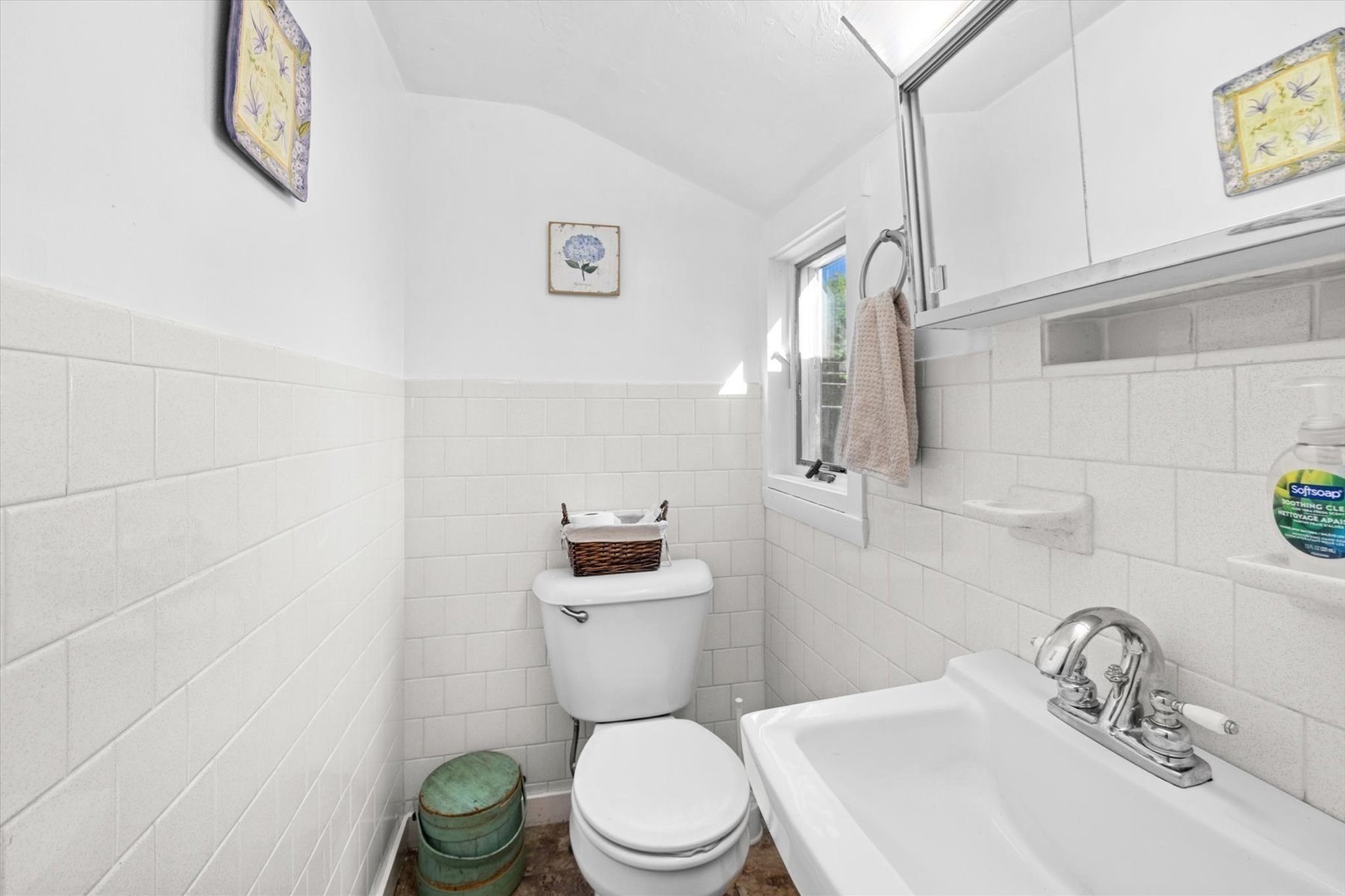 77 South St Property Photo 6