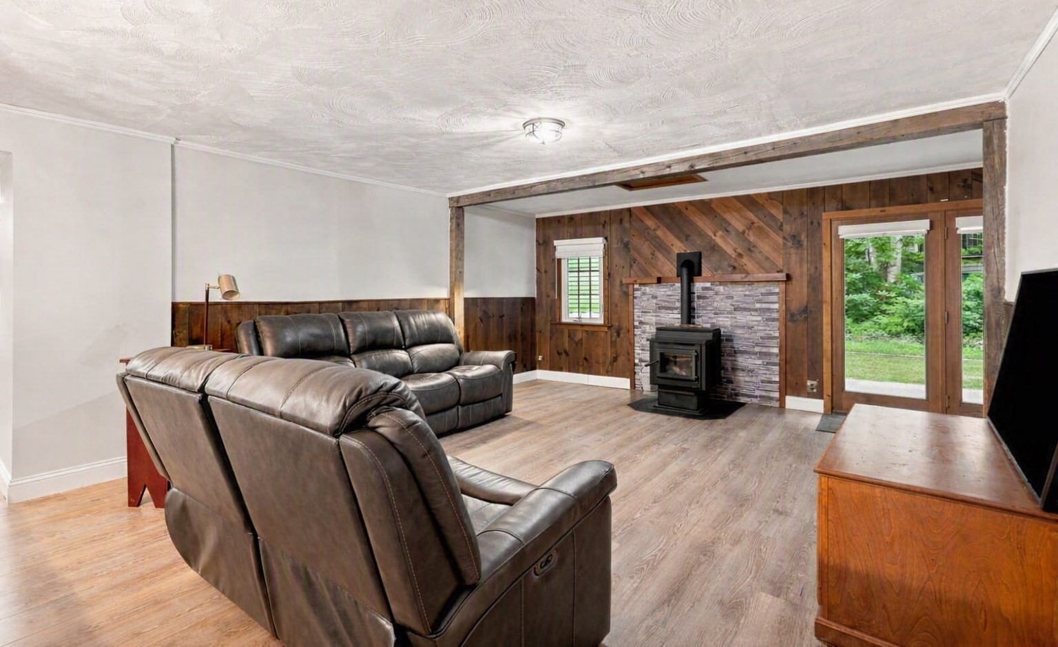 7 Bridal Path Property Photo 3
