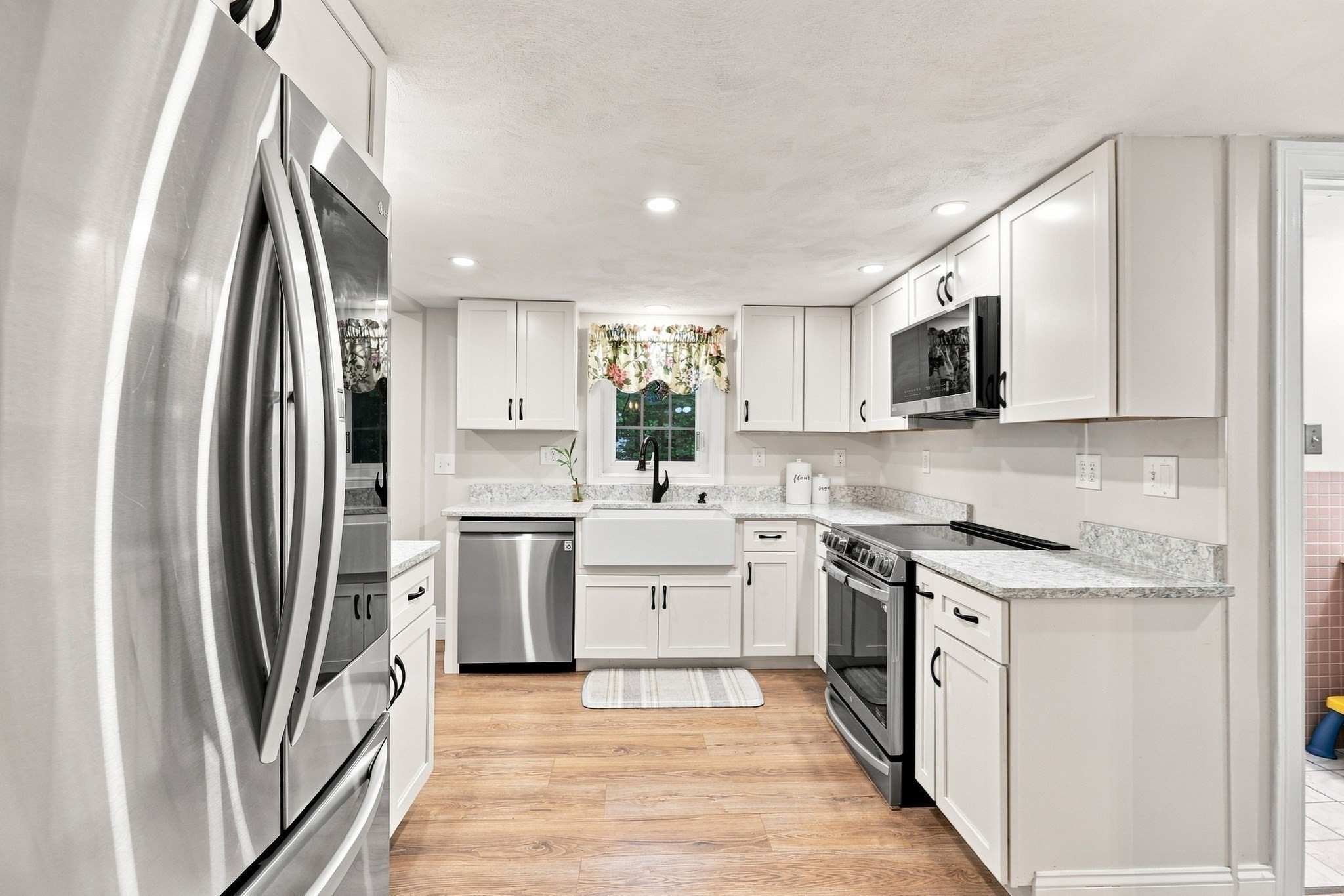 7 Bridal Path Property Photo 4