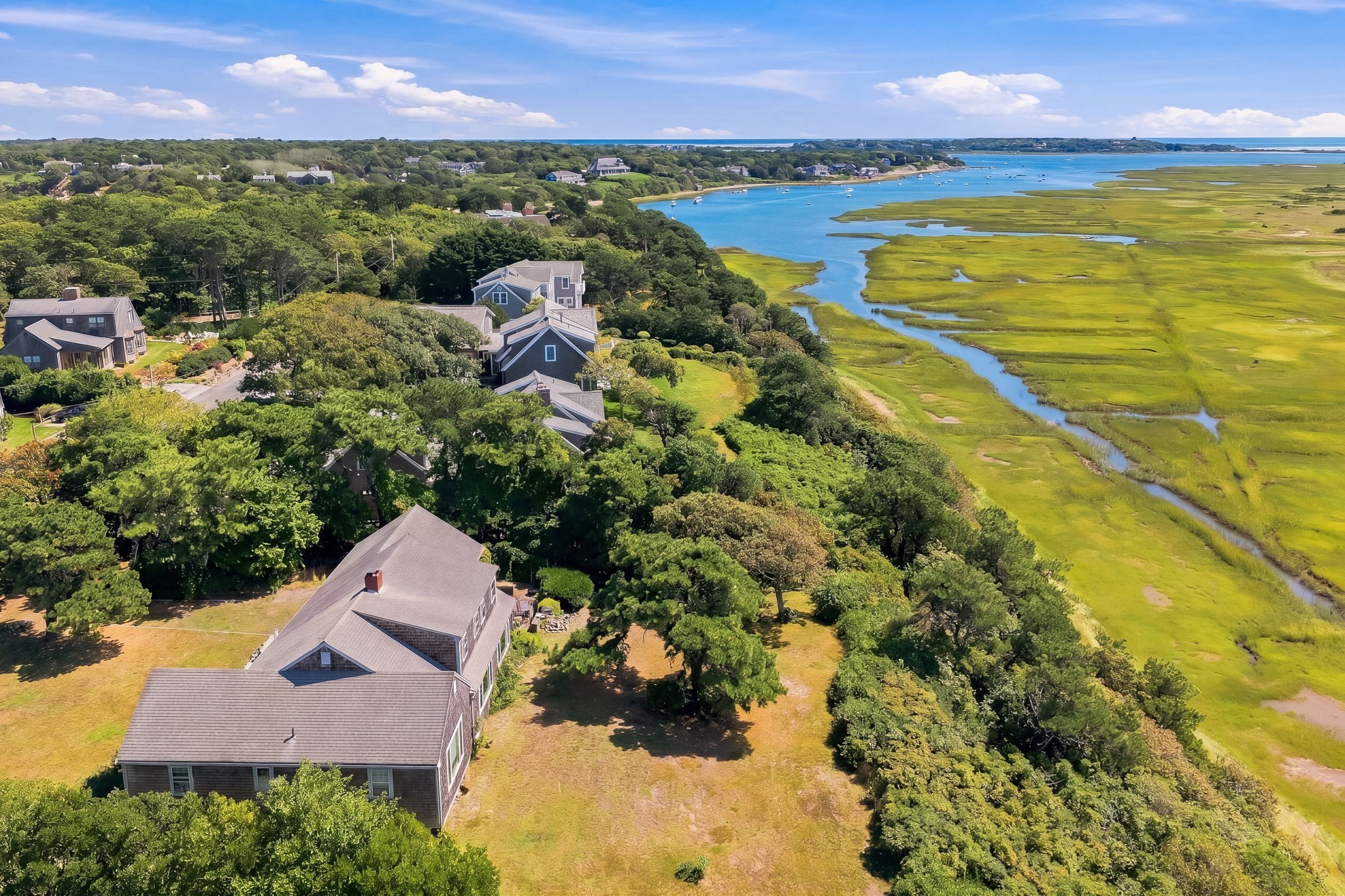 64 Harbor View Property Photo 5