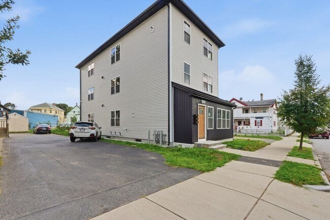 71 Dewey St # 3 Property Photo 13