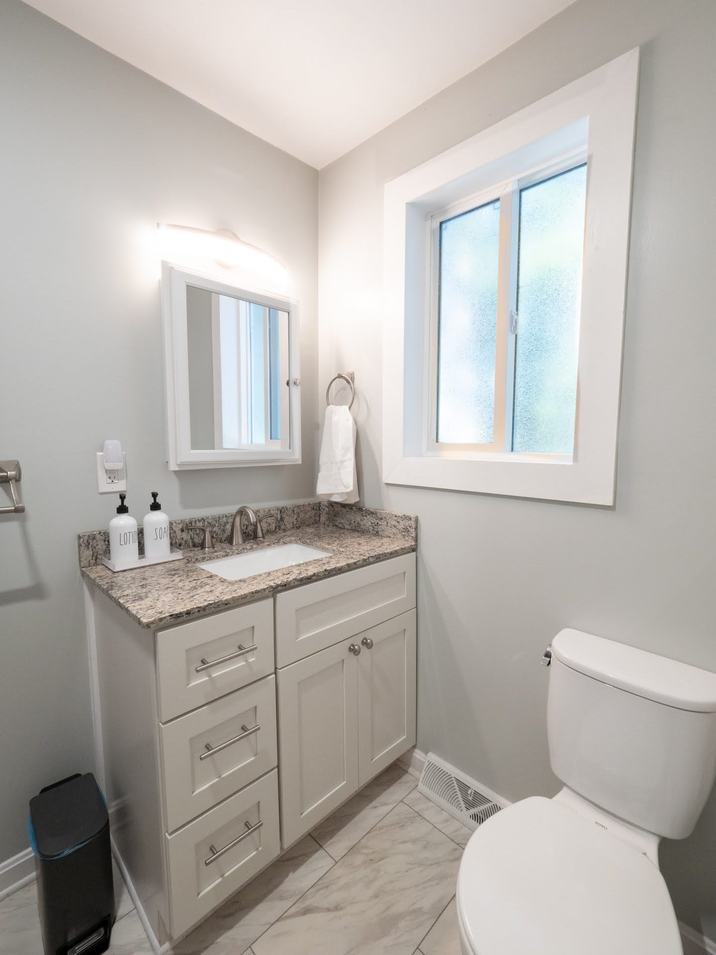 17 Lakeview Drive # 1 Property Photo 22