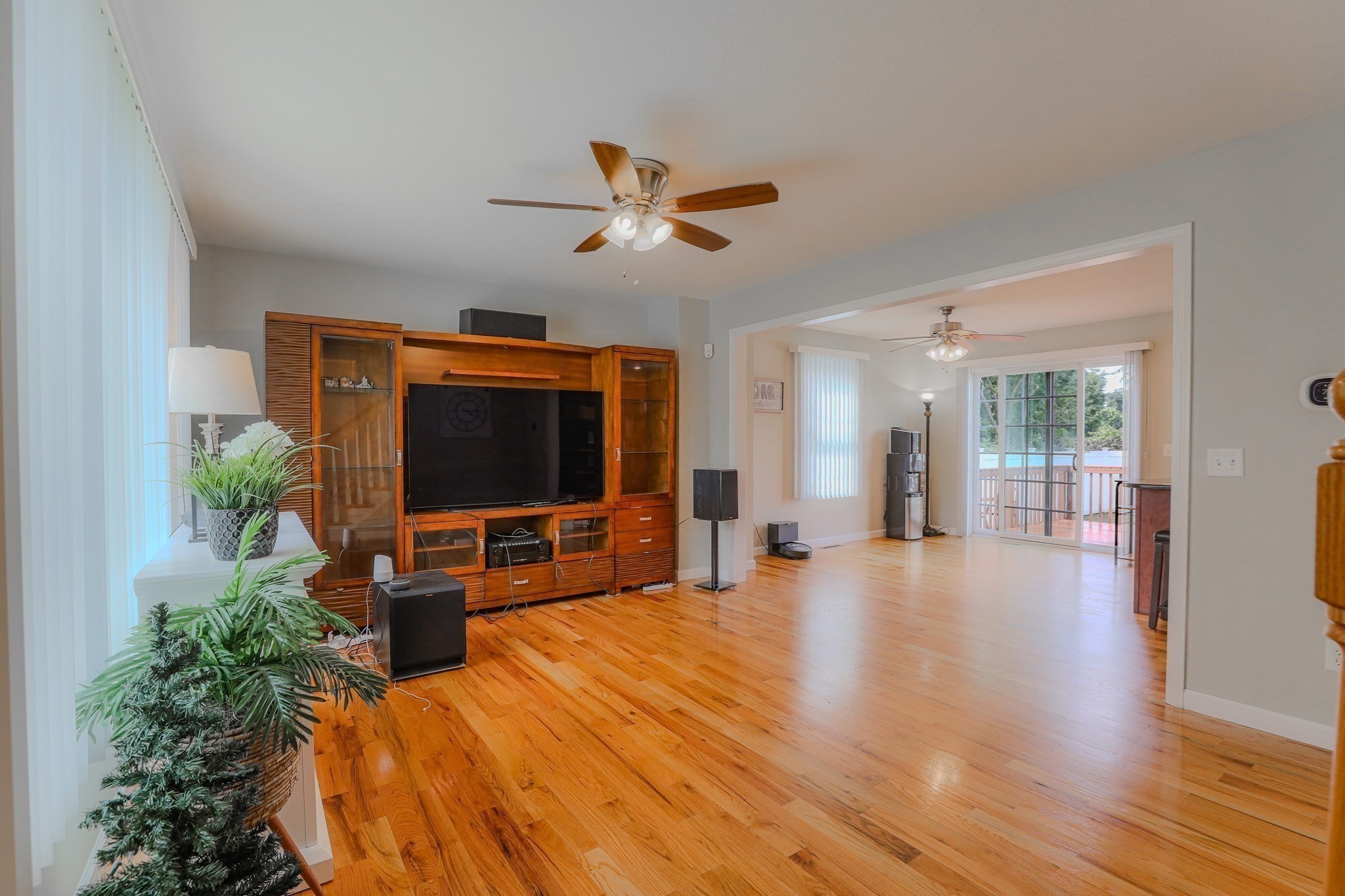 122 Ambrose St Property Photo 5