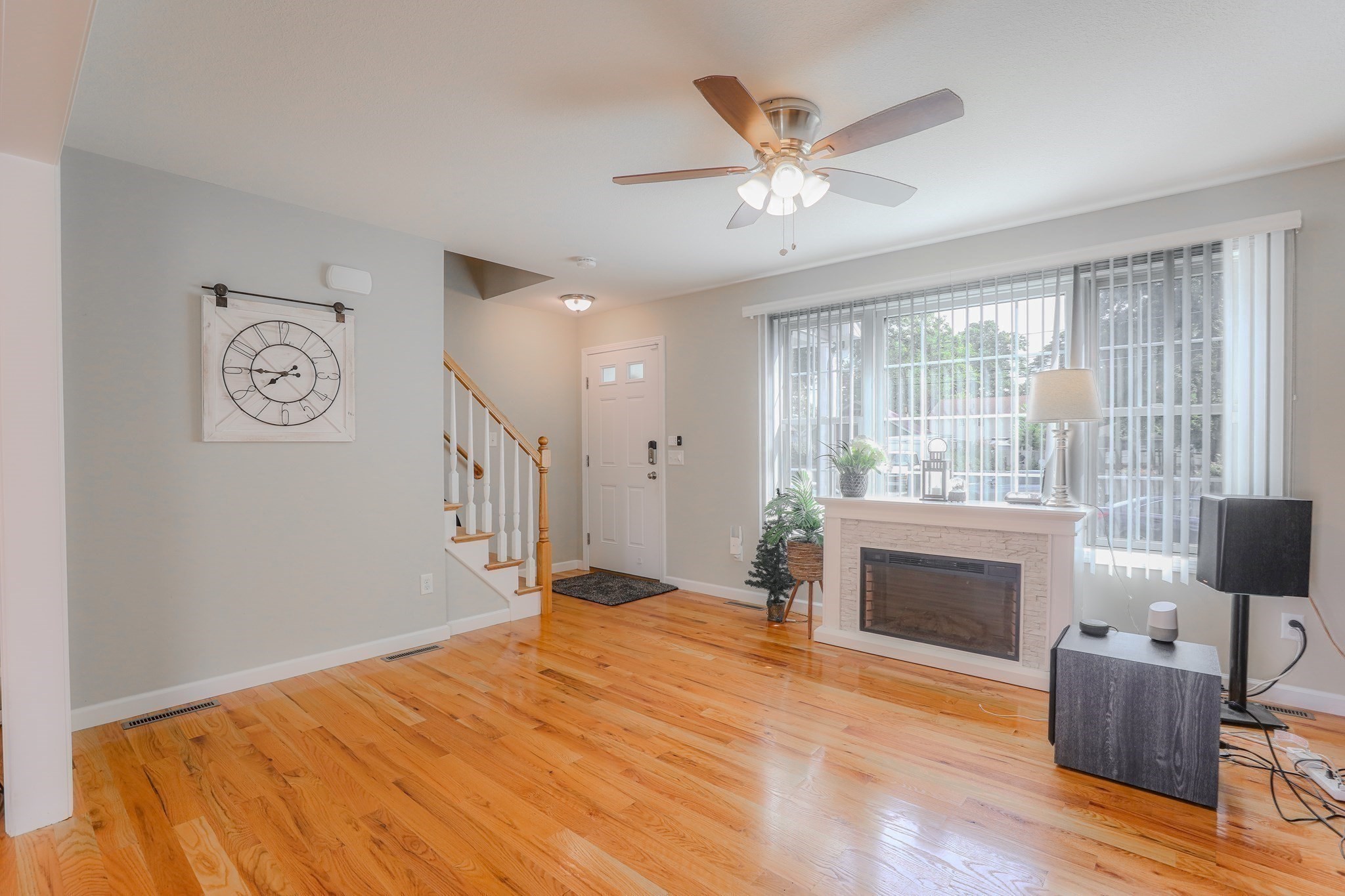 122 Ambrose St Property Photo 8