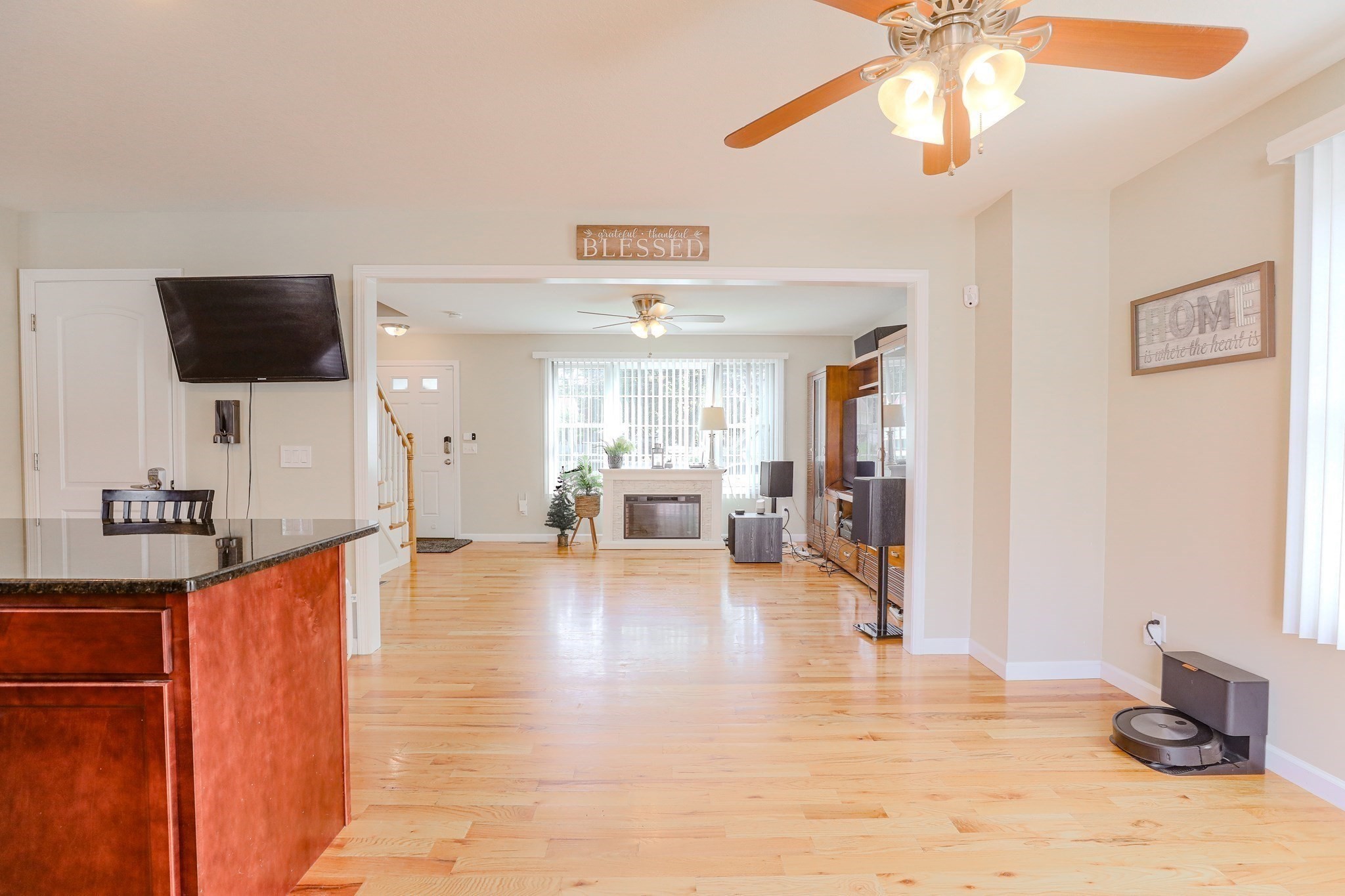 122 Ambrose St Property Photo 10