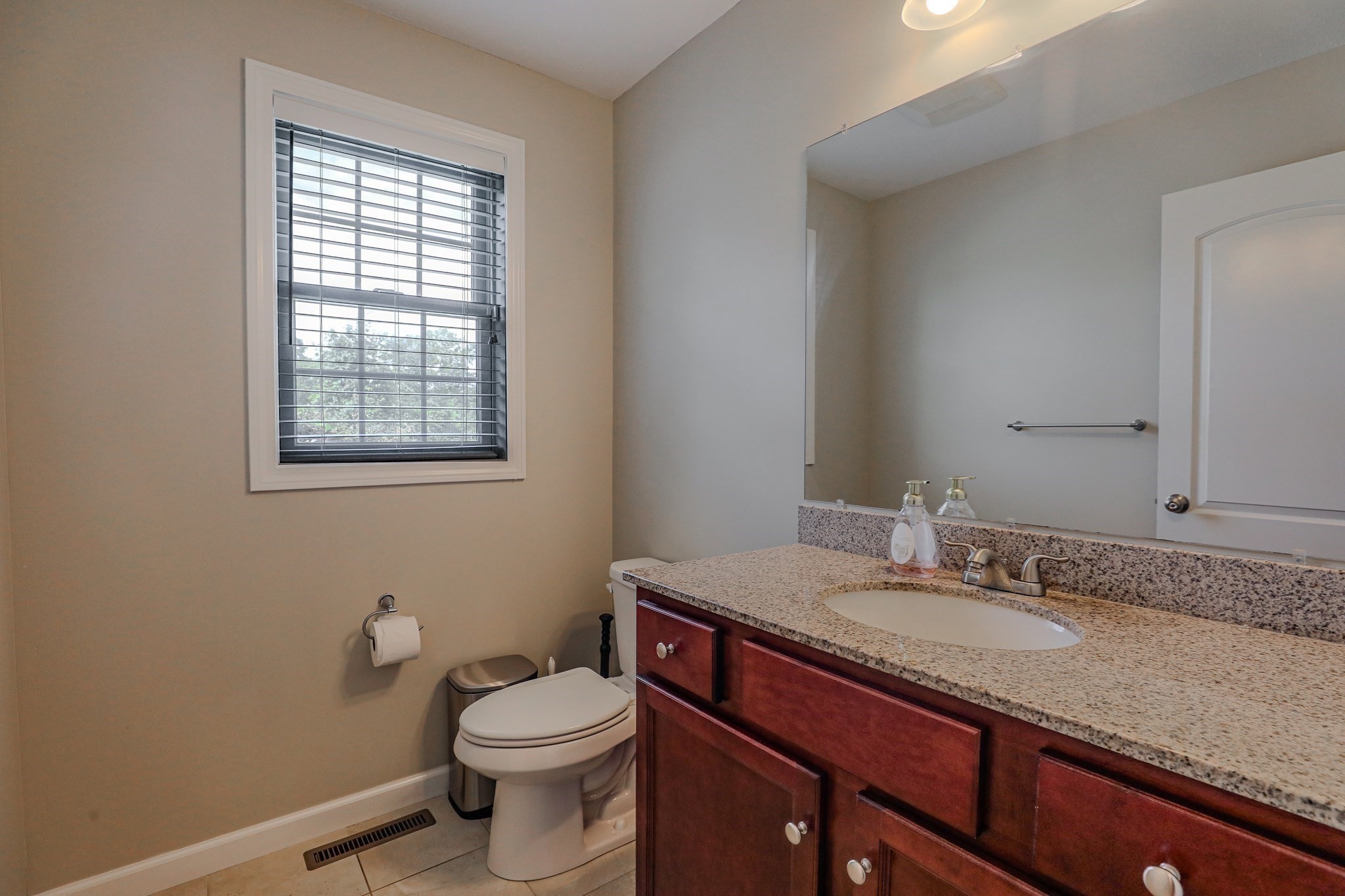 122 Ambrose St Property Photo 19