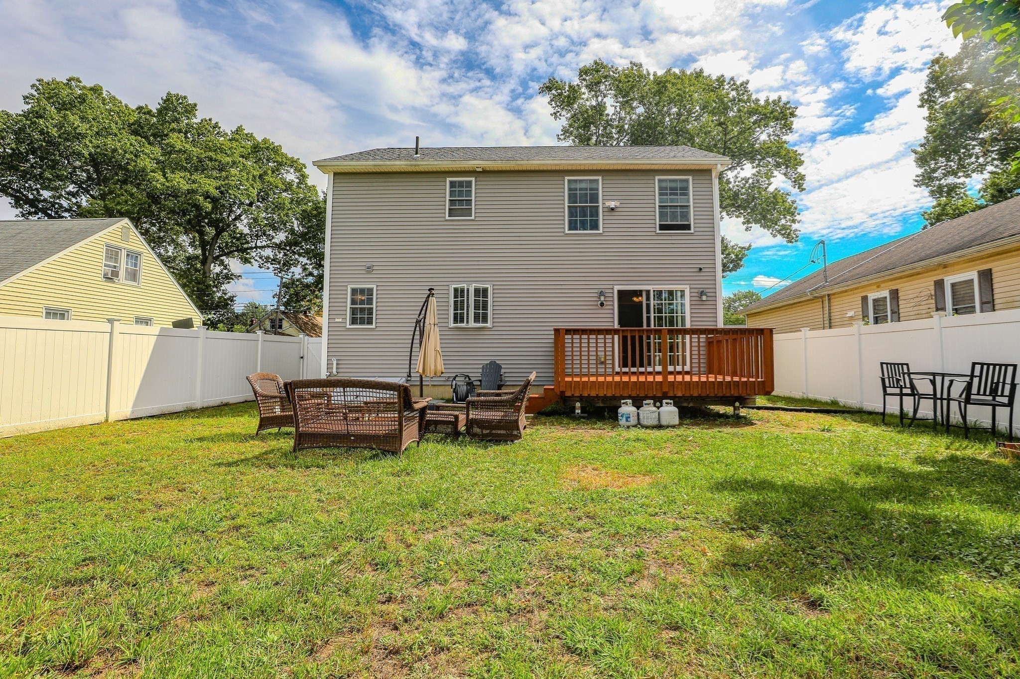 122 Ambrose St Property Photo 34