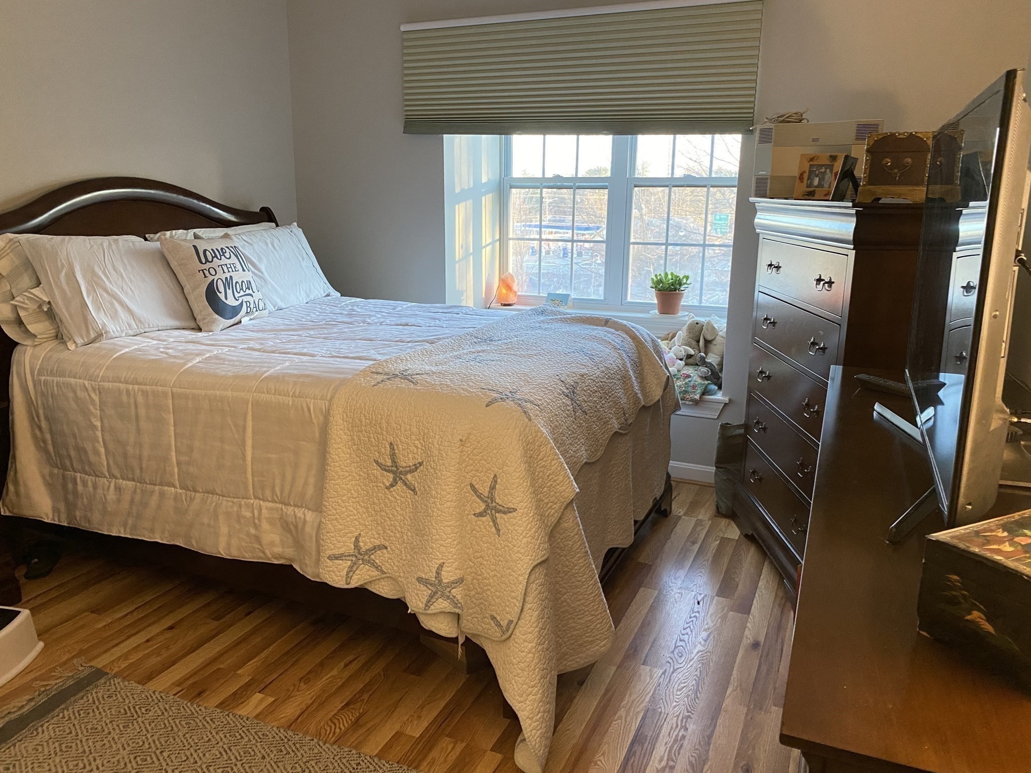 5 Woodman Way # B Property Photo 7