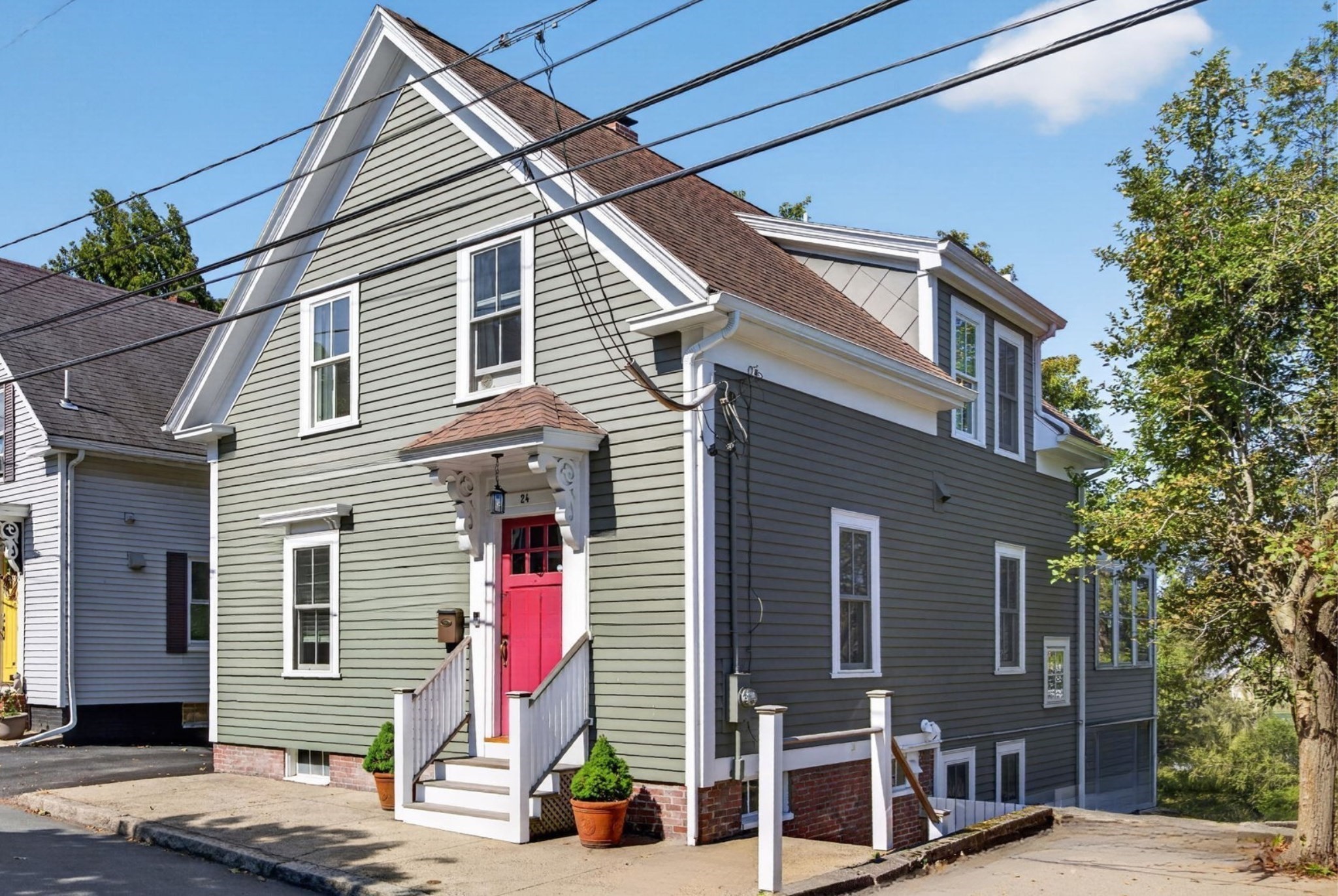 24 Ord Street Property Photo 4