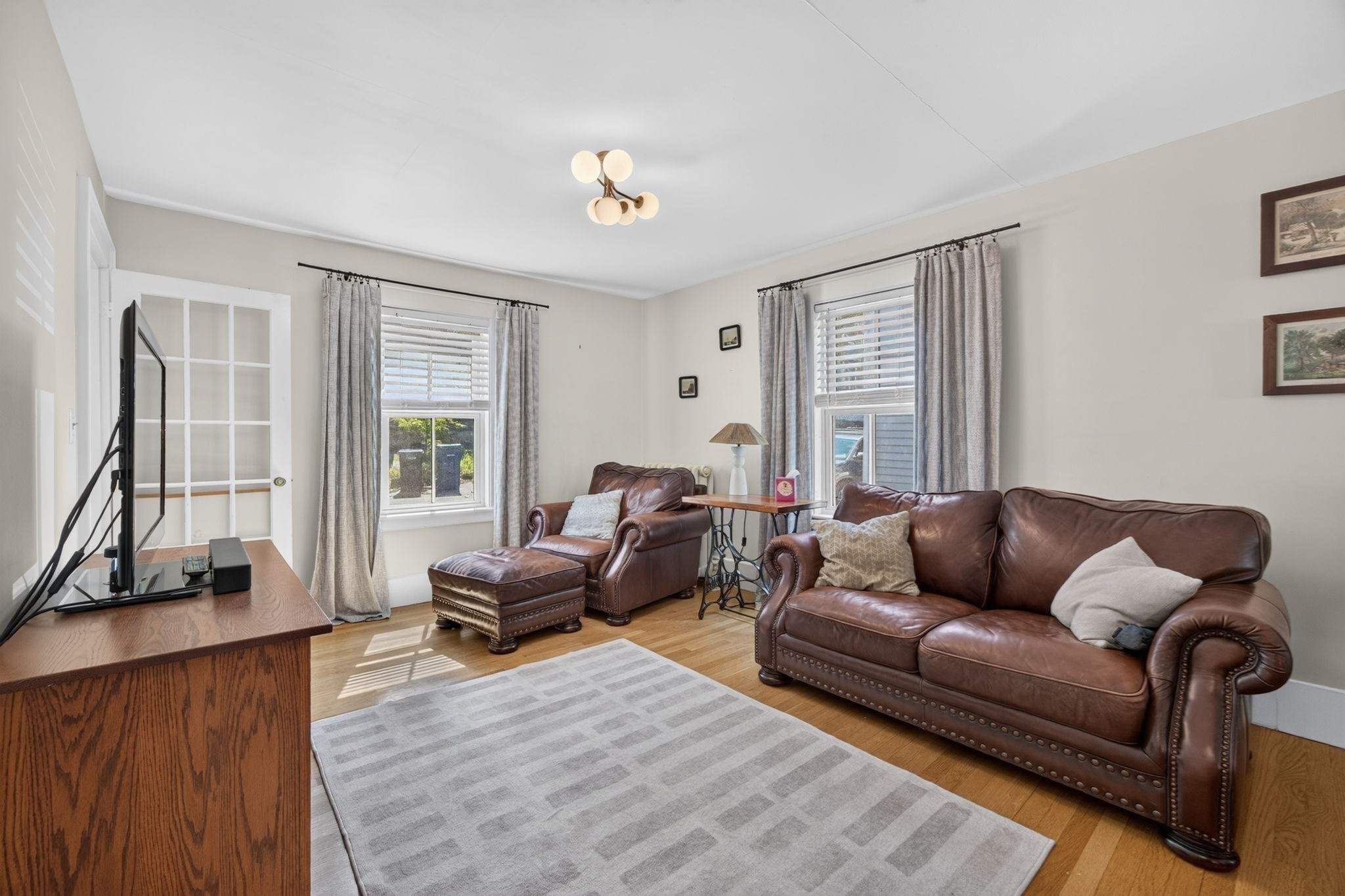 24 Ord Street Property Photo 8