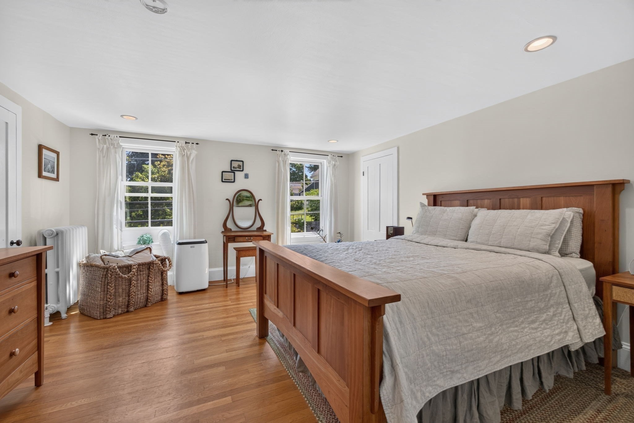 24 Ord Street Property Photo 18